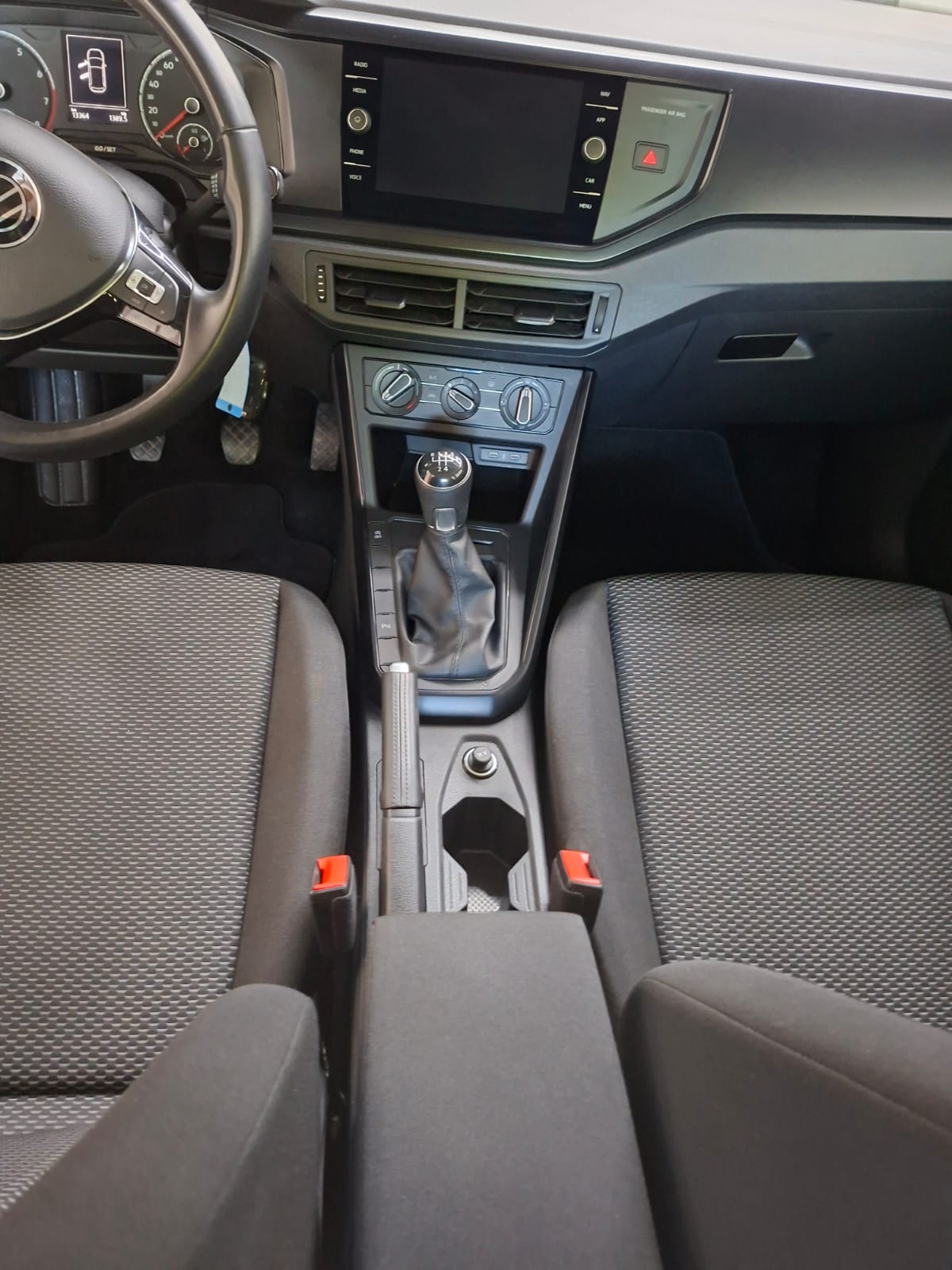 VW Polo 1.0 BMT Comfortline-image-7