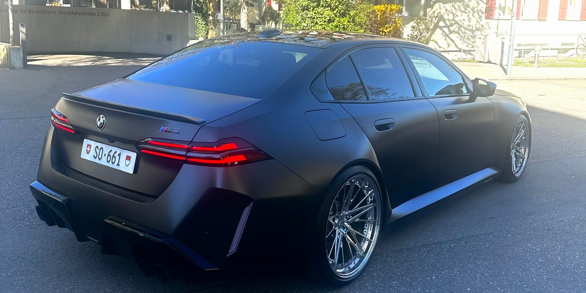 BMW M5 xDrive-image-1