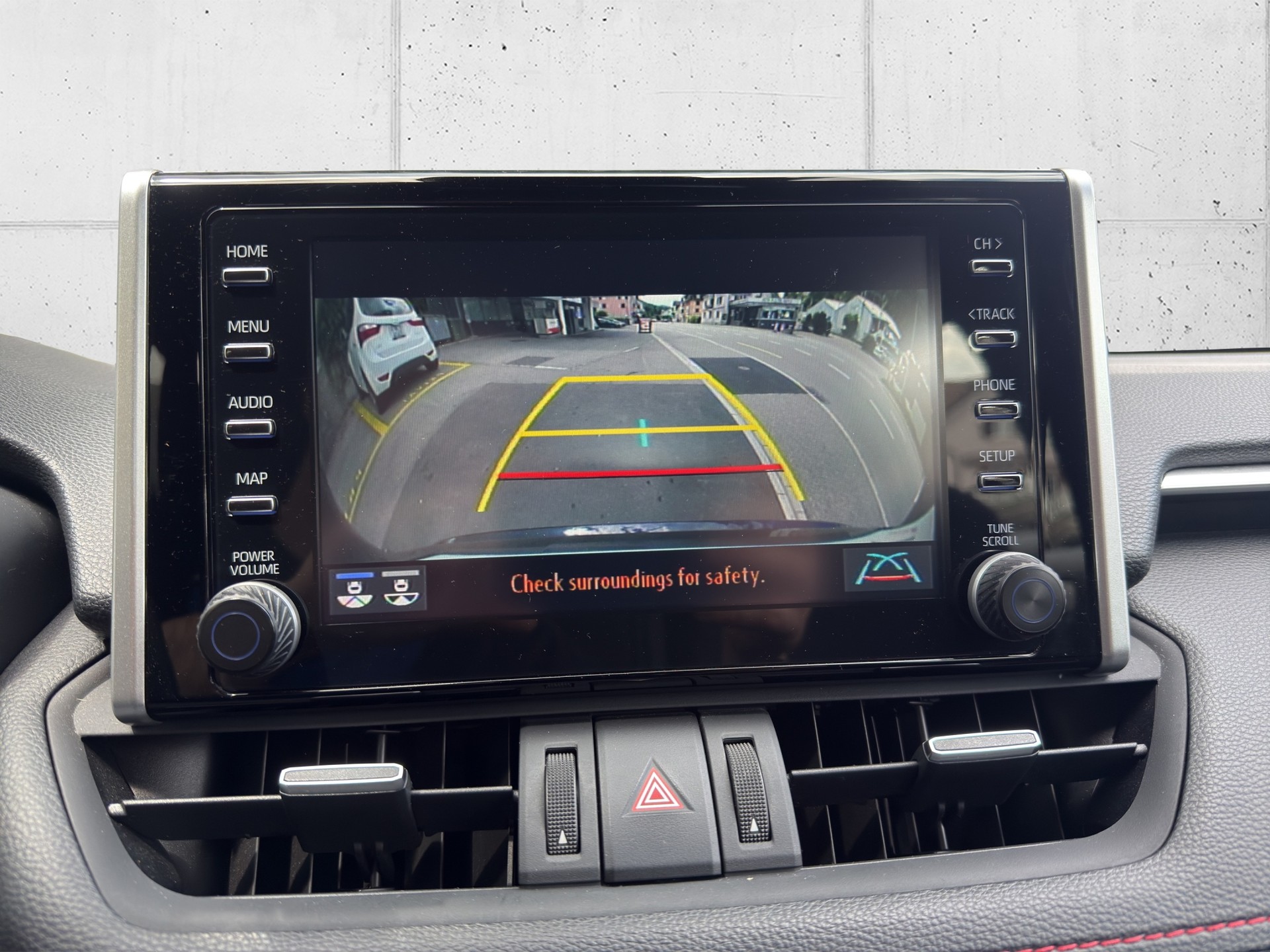 TOYOTA RAV-4 2.5 PHEV Trend e-CVT 4WD-image-12