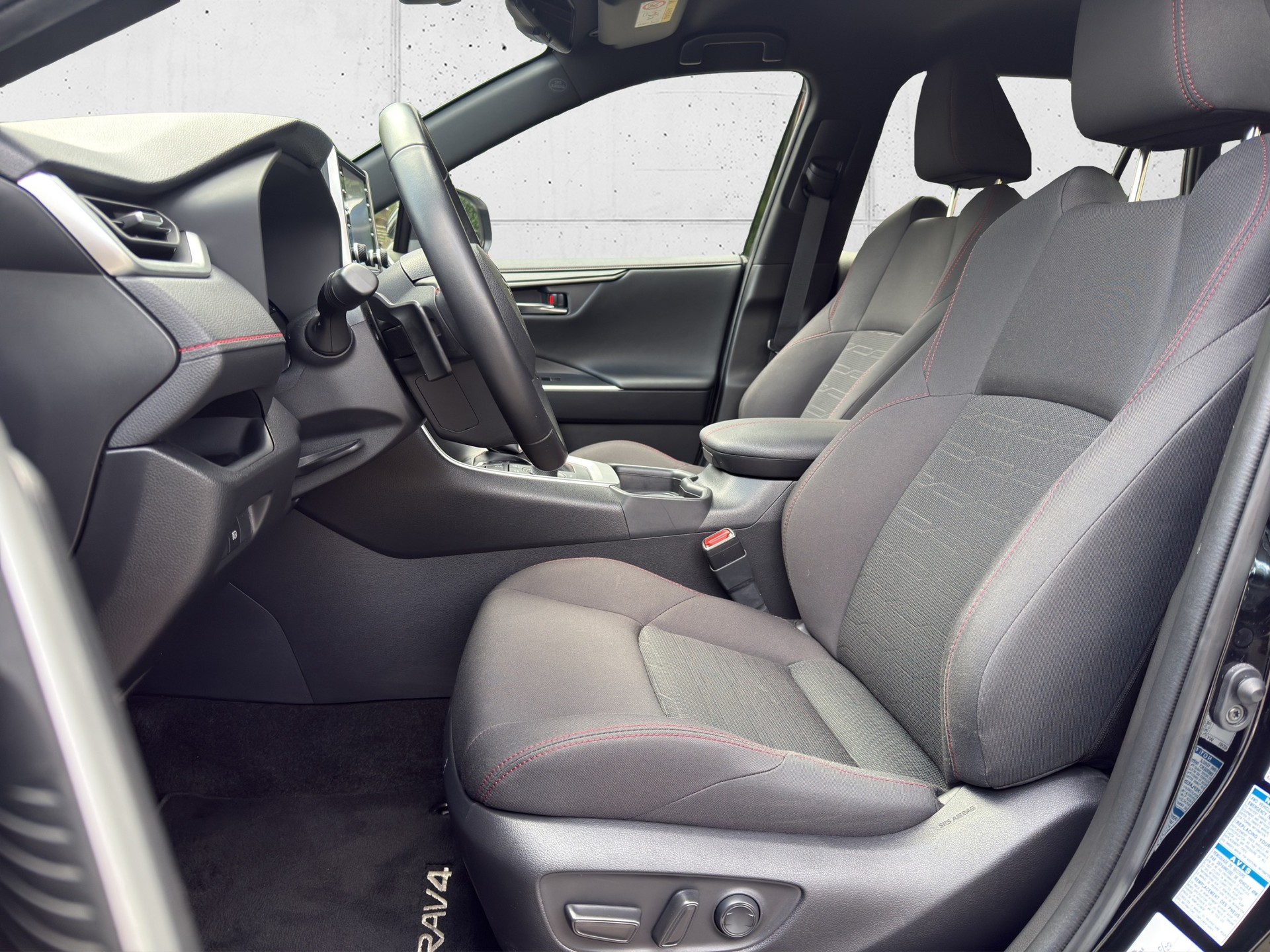 TOYOTA RAV-4 2.5 PHEV Trend e-CVT 4WD-image-10