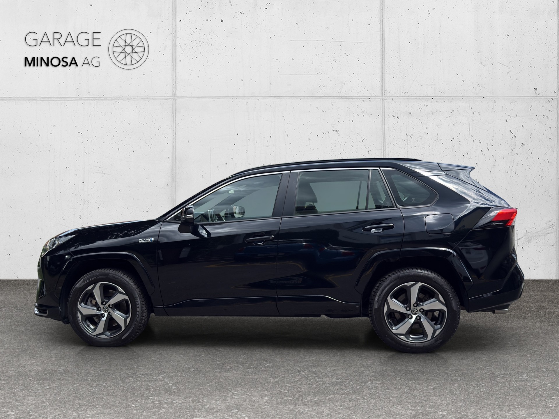 TOYOTA RAV-4 2.5 PHEV Trend e-CVT 4WD-image-1
