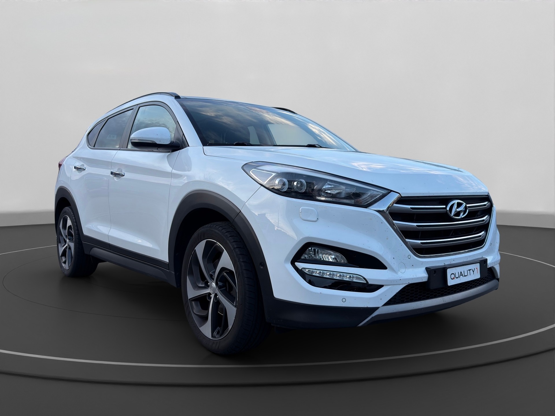 HYUNDAI Tucson 1.6 TGDI Plena 4WD Automatic-image-6