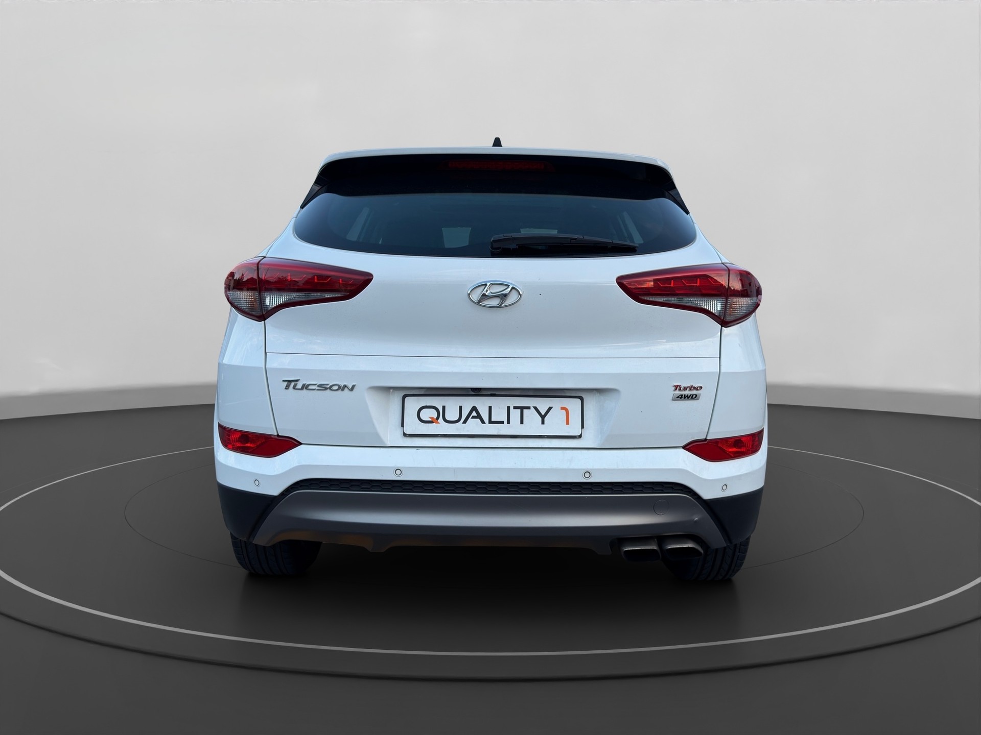 HYUNDAI Tucson 1.6 TGDI Plena 4WD Automatic-image-3