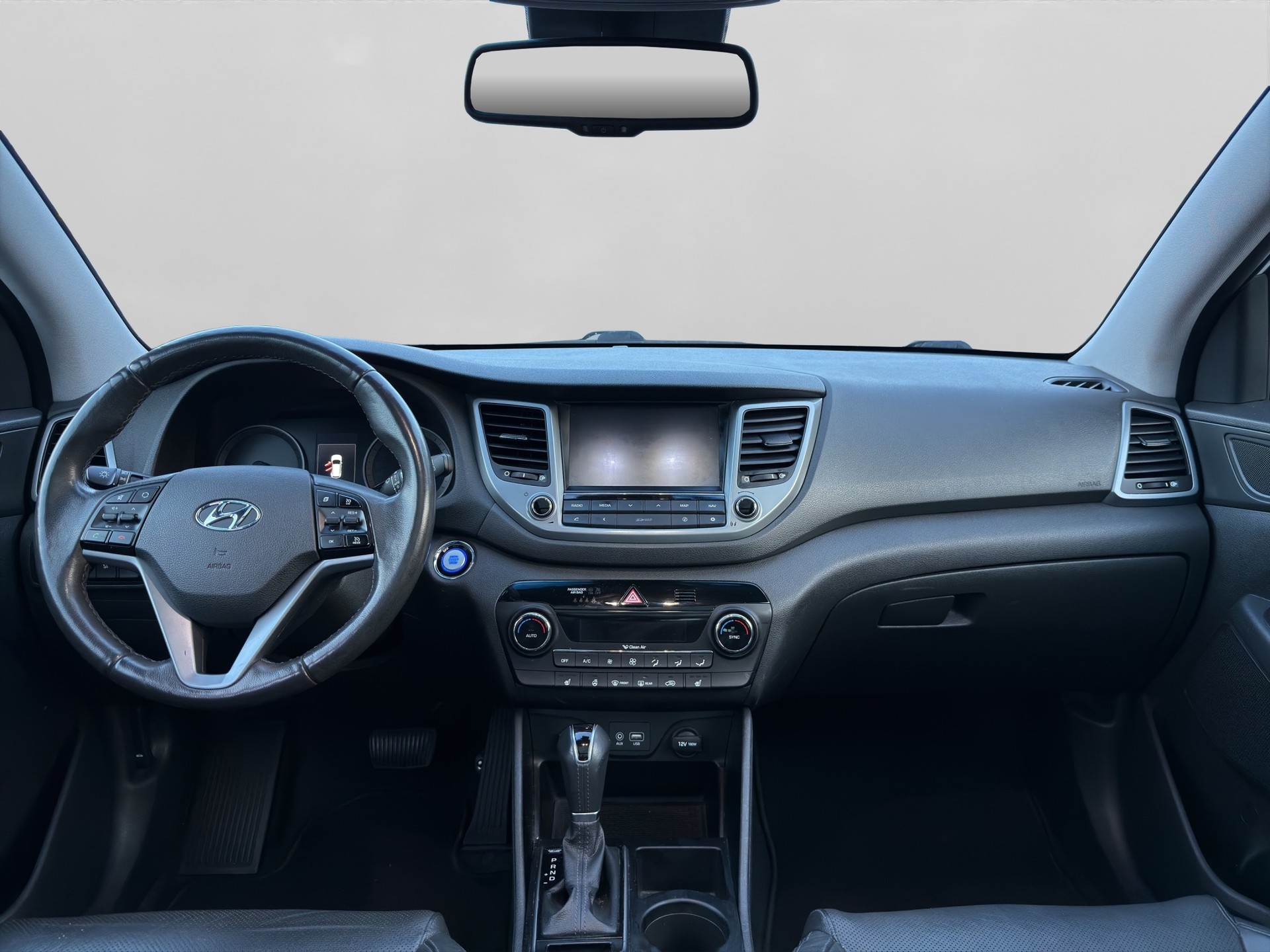 HYUNDAI Tucson 1.6 TGDI Plena 4WD Automatic-image-11