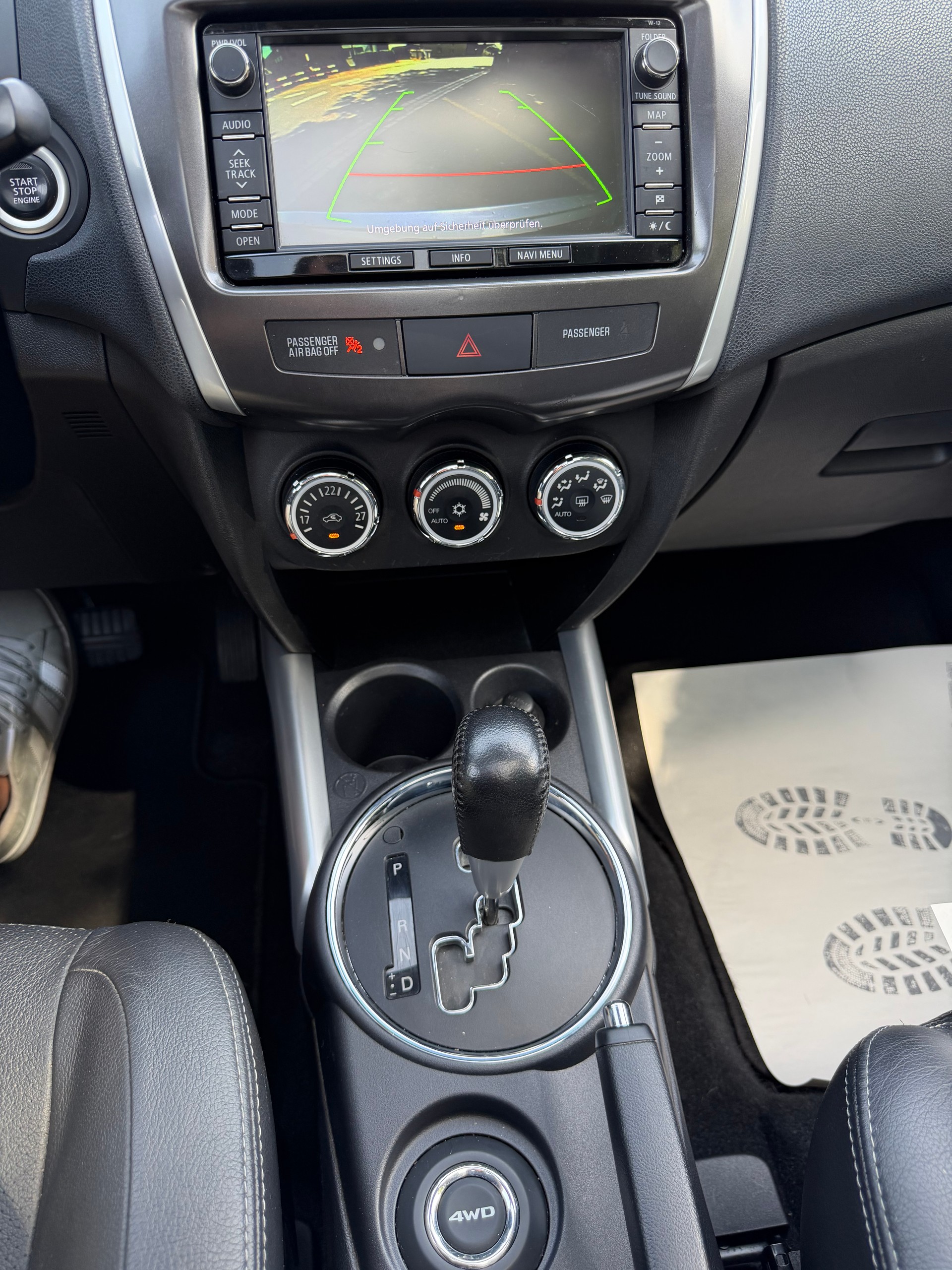MITSUBISHI ASX 2.2 DID Invite 4WD Automatic-image-10
