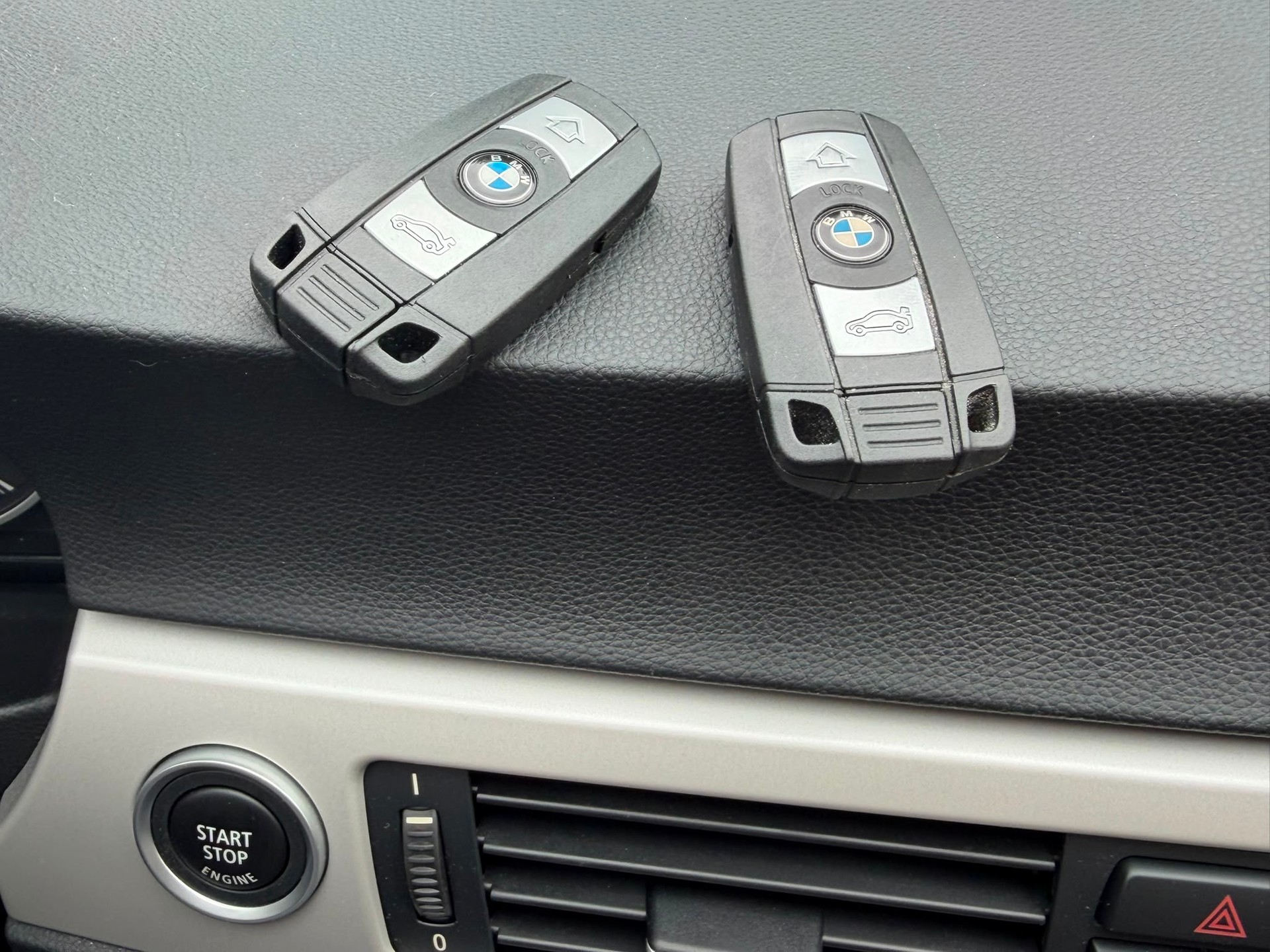 BMW 318i Steptronic-image-13