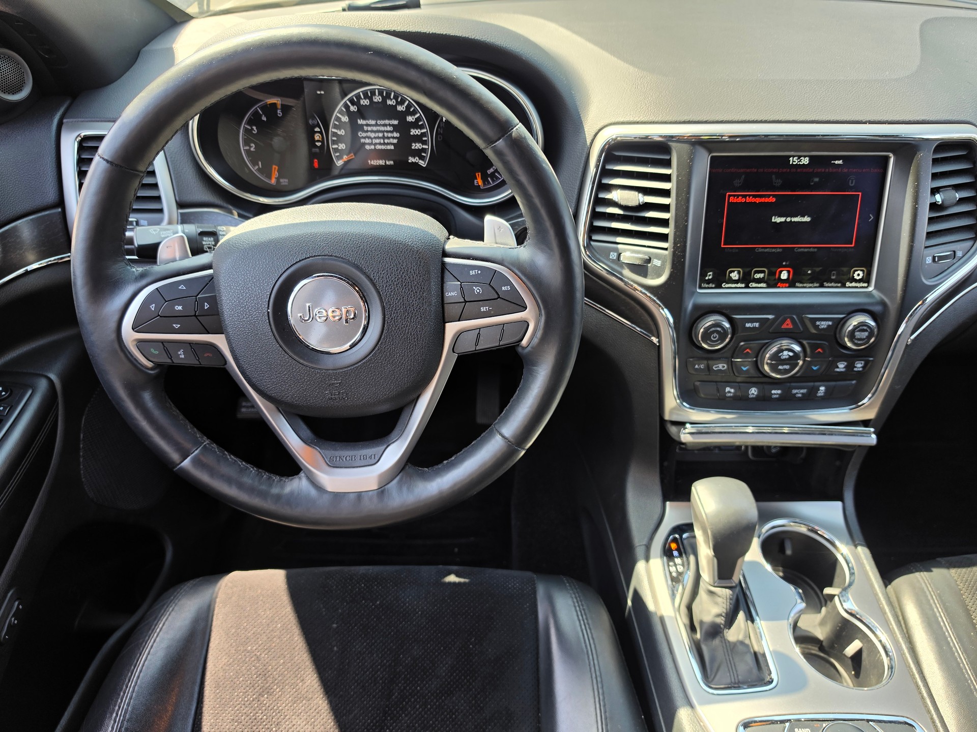 JEEP Grand Cherokee 3.0 CRD Night Eagle Automatic-image-13