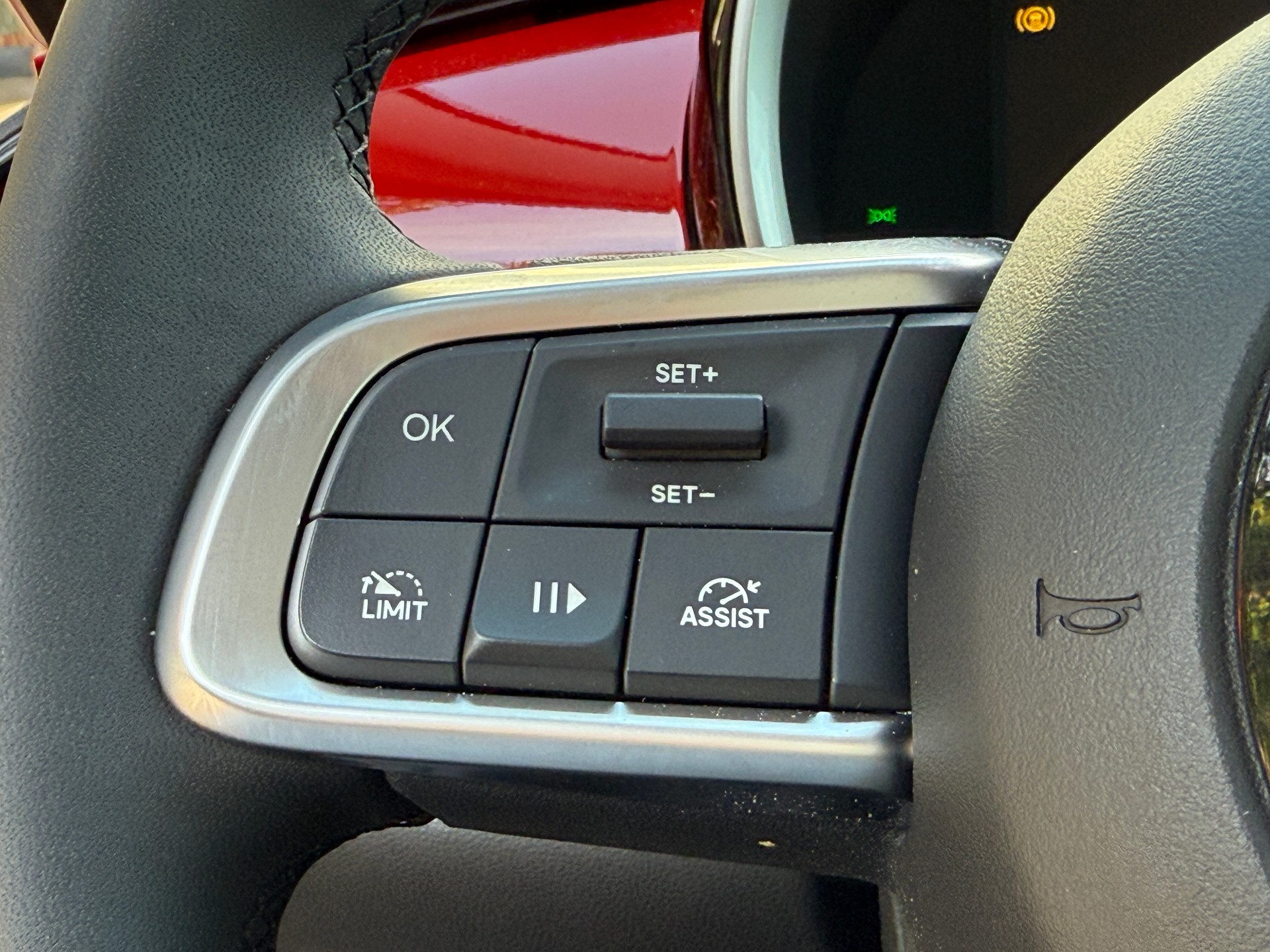 FIAT 600h Mild Hybrid Icon Swiss Edition-image-15