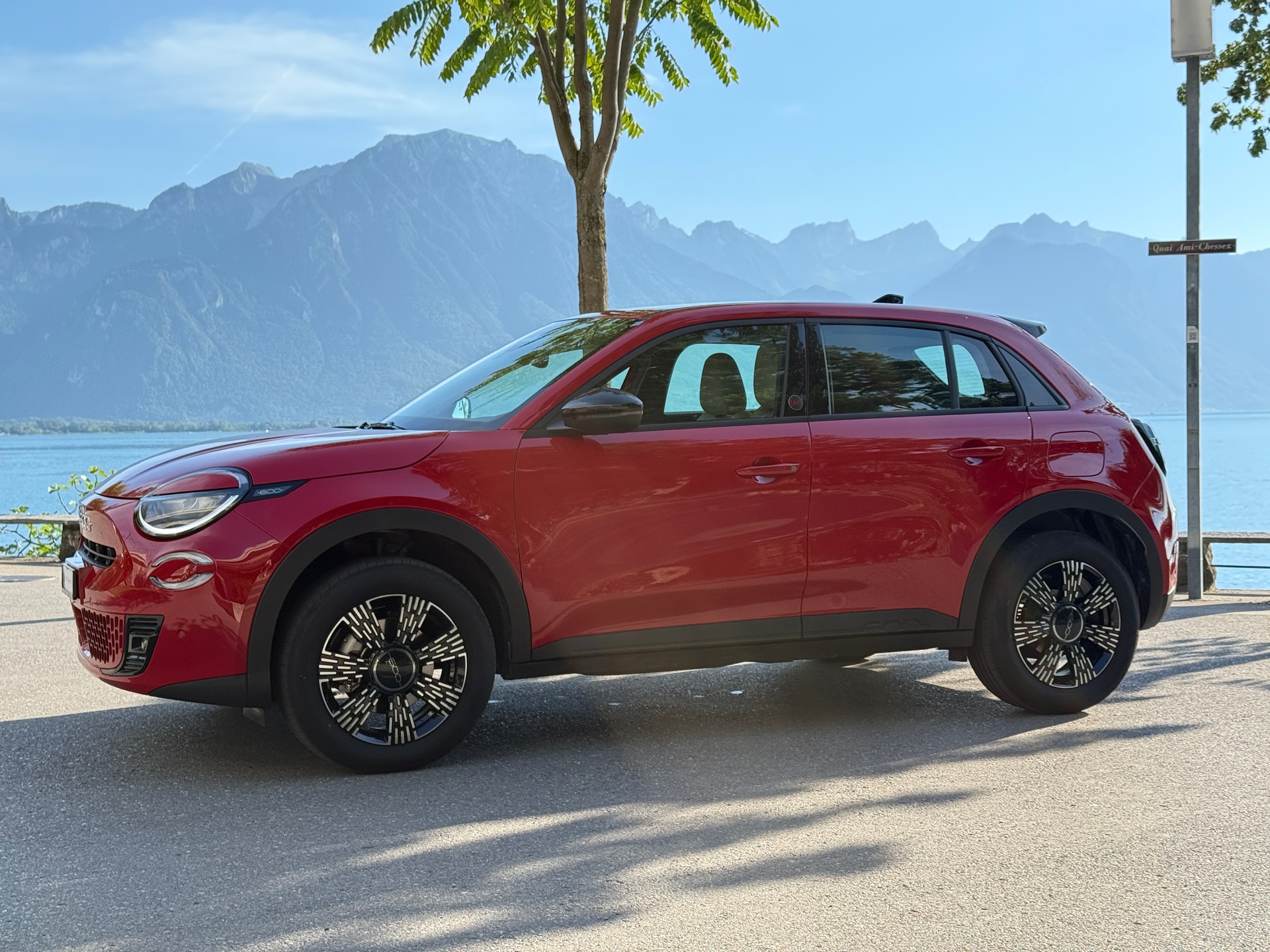FIAT 600h Mild Hybrid Icon Swiss Edition-image-0