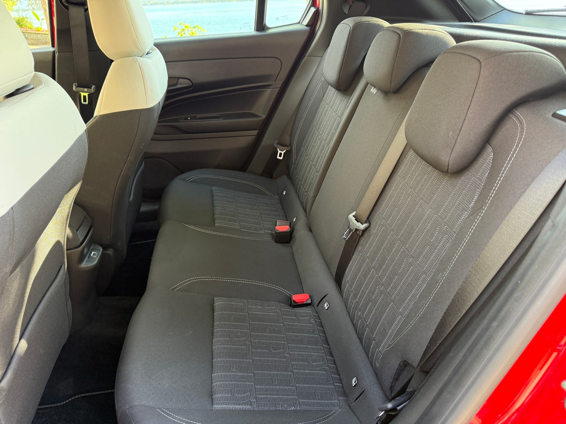 FIAT 600h Mild Hybrid Icon Swiss Edition-image-16