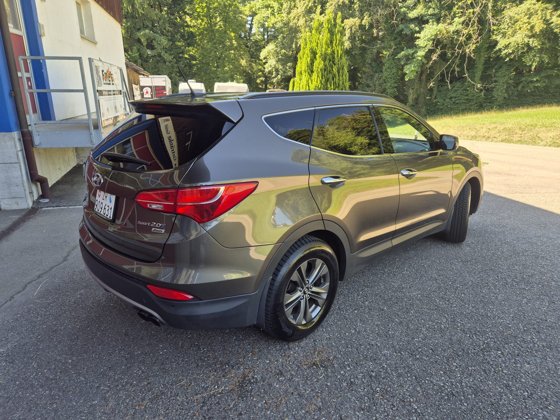 HYUNDAI SANTA FE-image-5