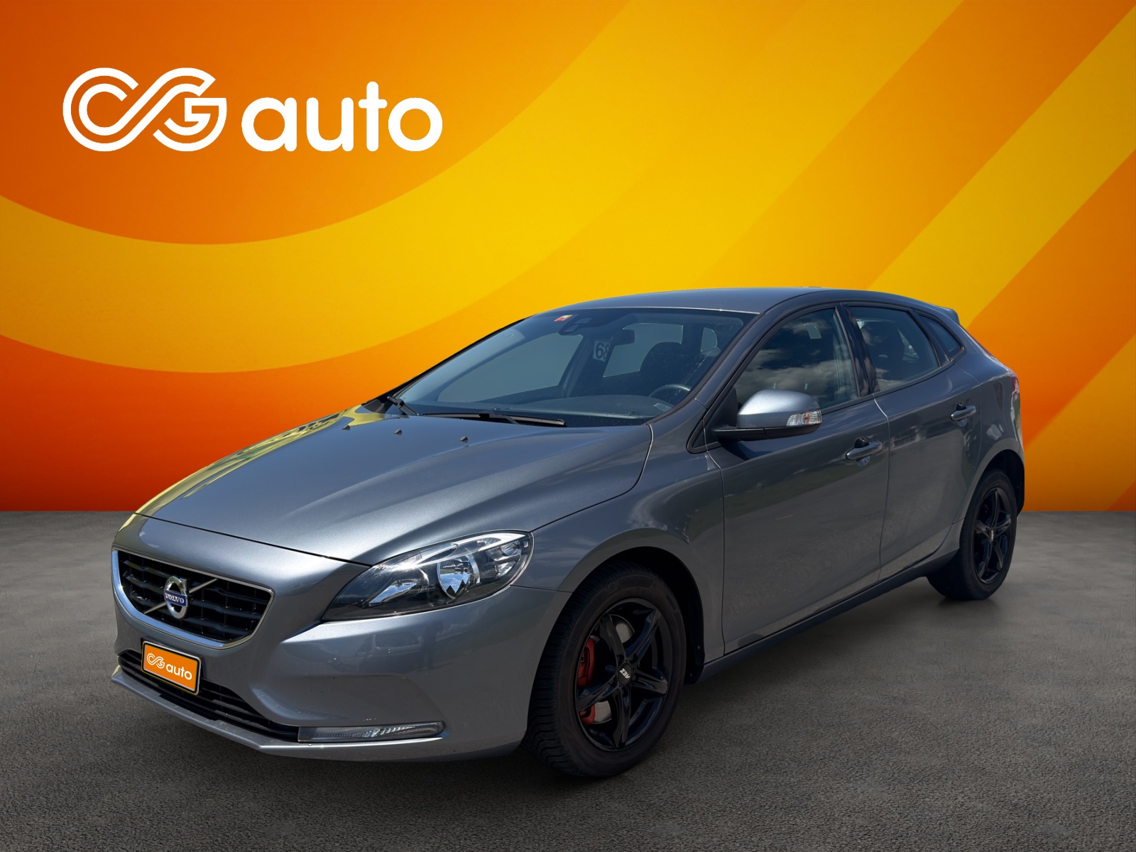 VOLVO V40 D3-image-0