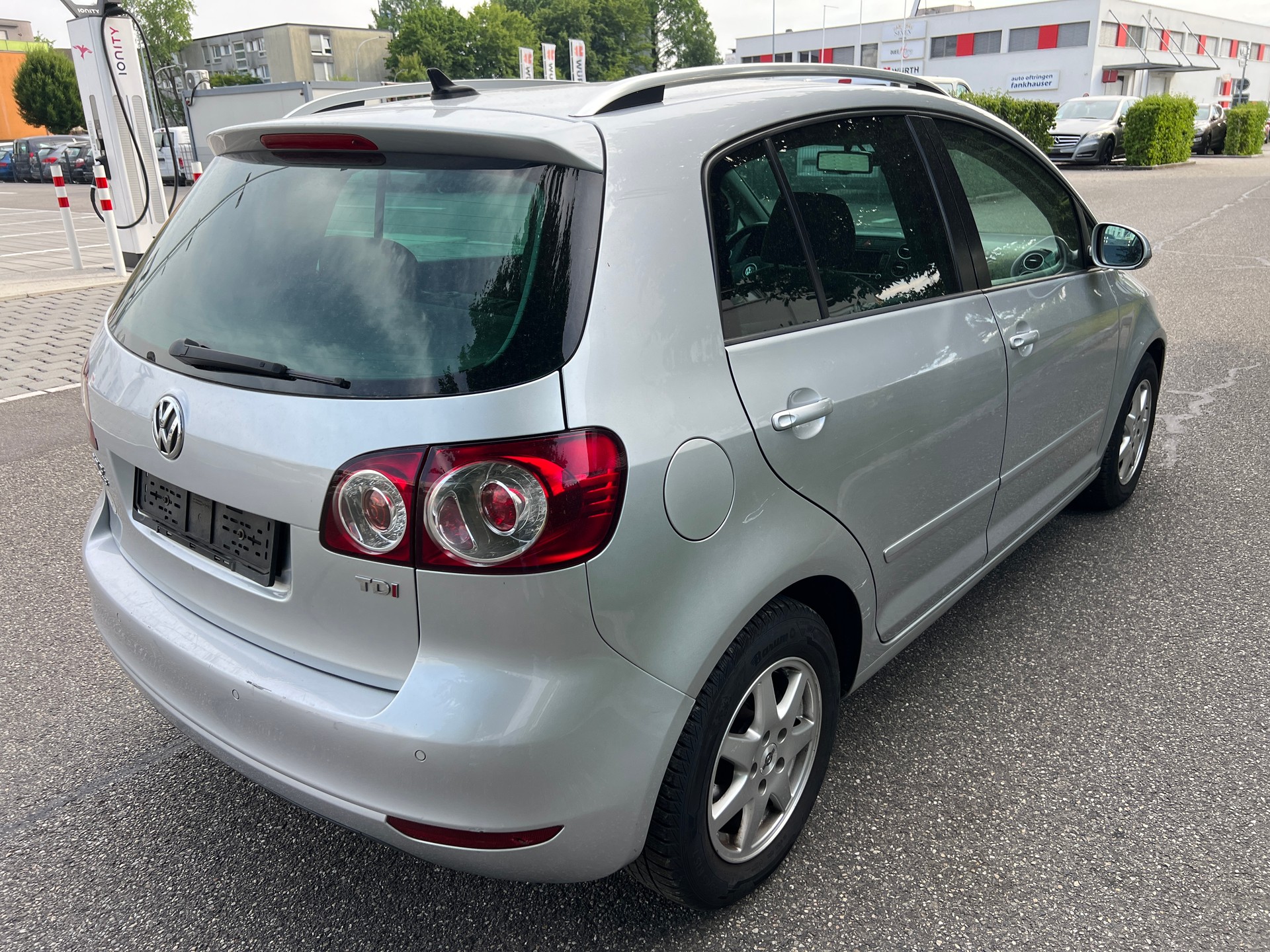 VW Golf Plus 1.6 TDI Comfortline-image-5