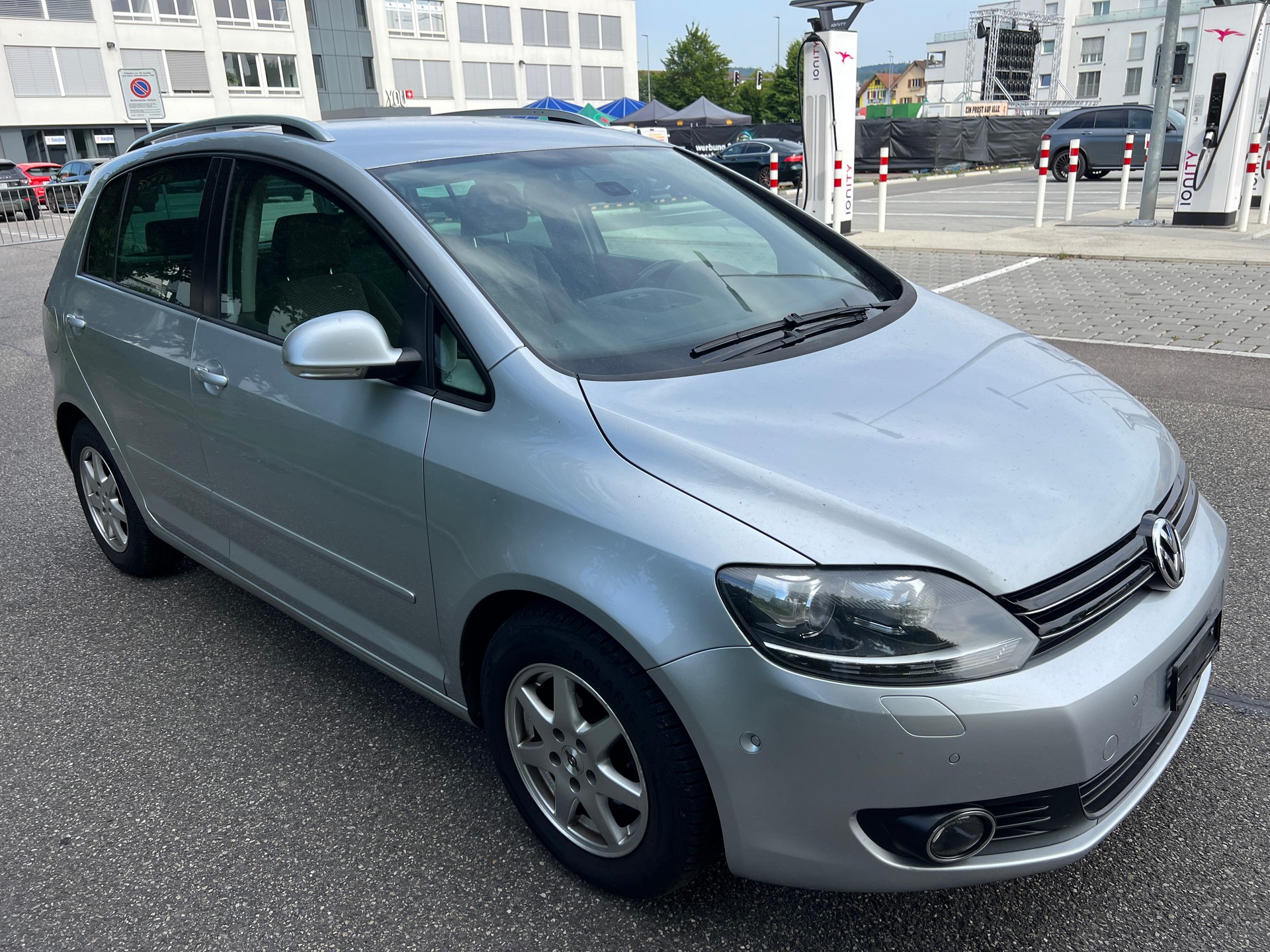 VW Golf Plus 1.6 TDI Comfortline-image-2