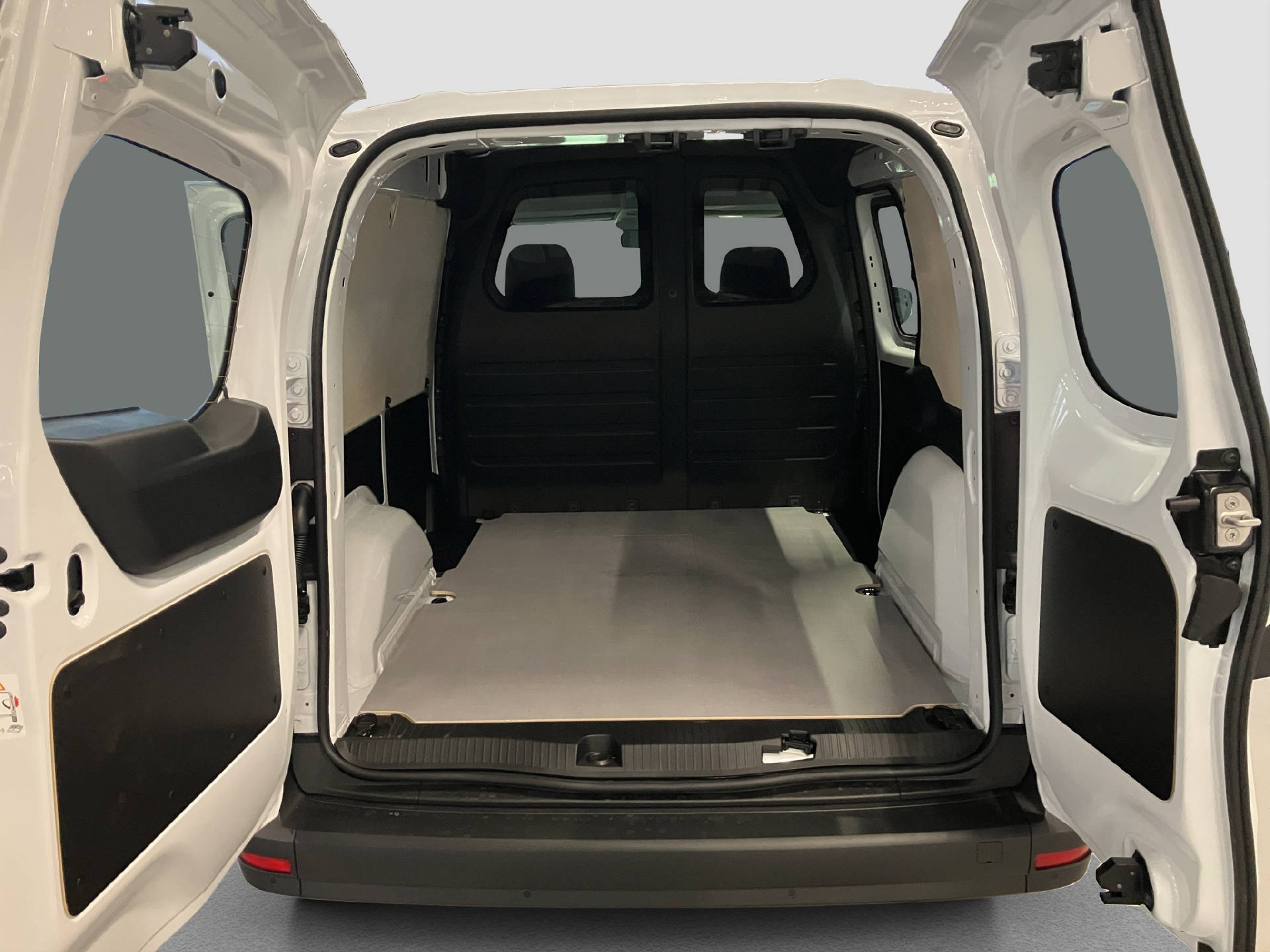 MERCEDES-BENZ eCitan Standard 2716mm S Worker-image-11