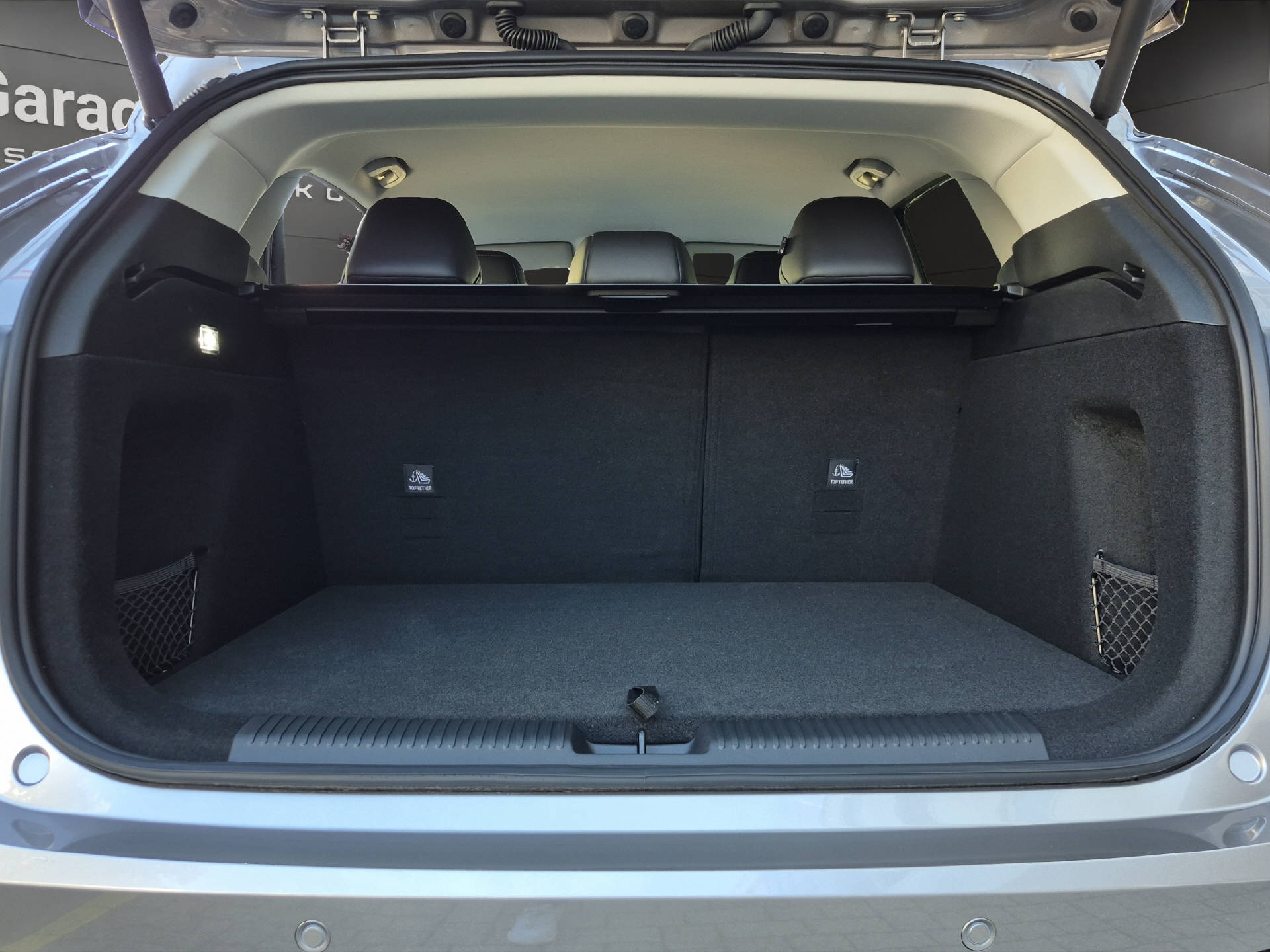 MG HS 1.5 Hybrid Luxury-image-12