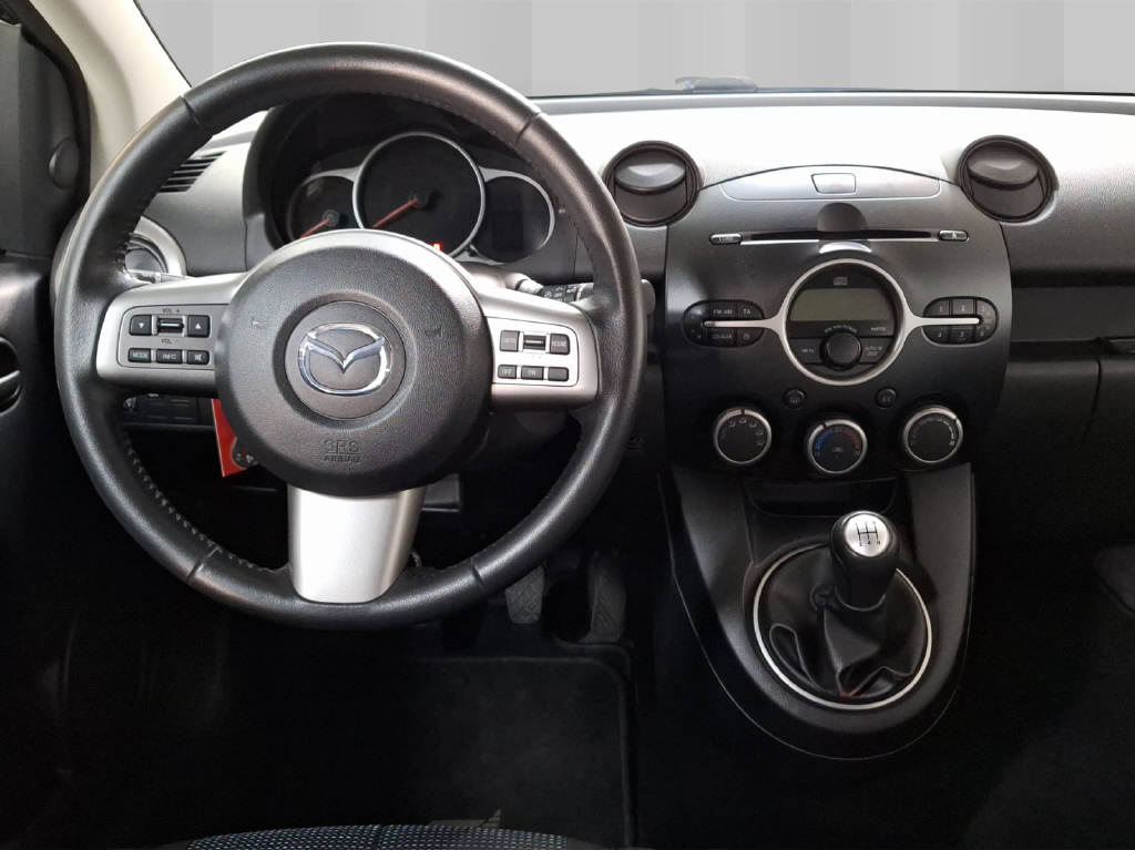 MAZDA 2 1.5 MZR Sport-image-5