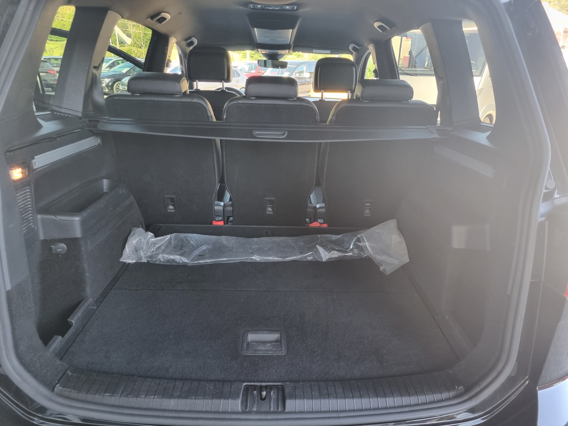 VW Touran 1.8 TSI BlueMotion Technology Highline DSG-image-9