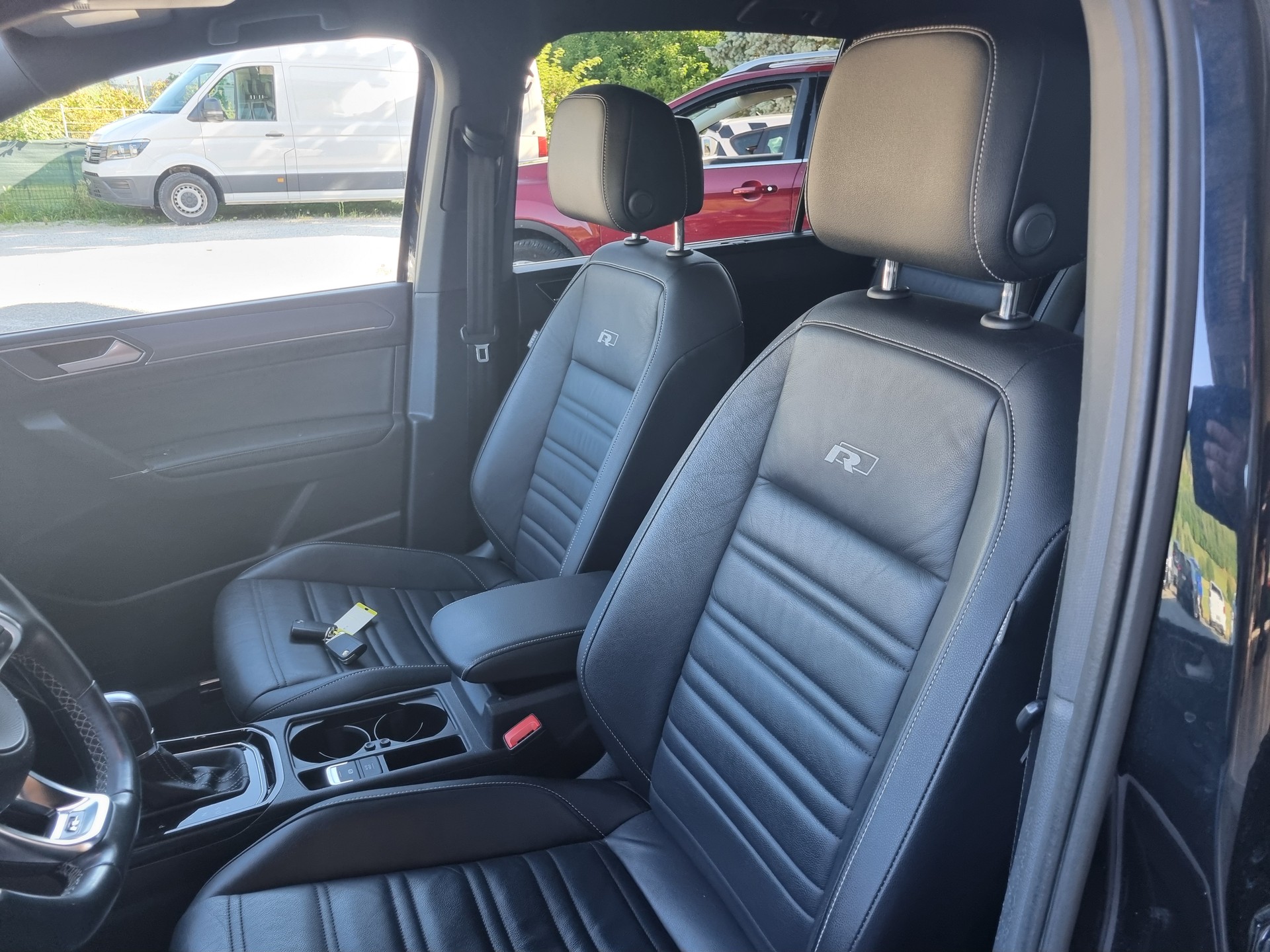 VW Touran 1.8 TSI BlueMotion Technology Highline DSG-image-7