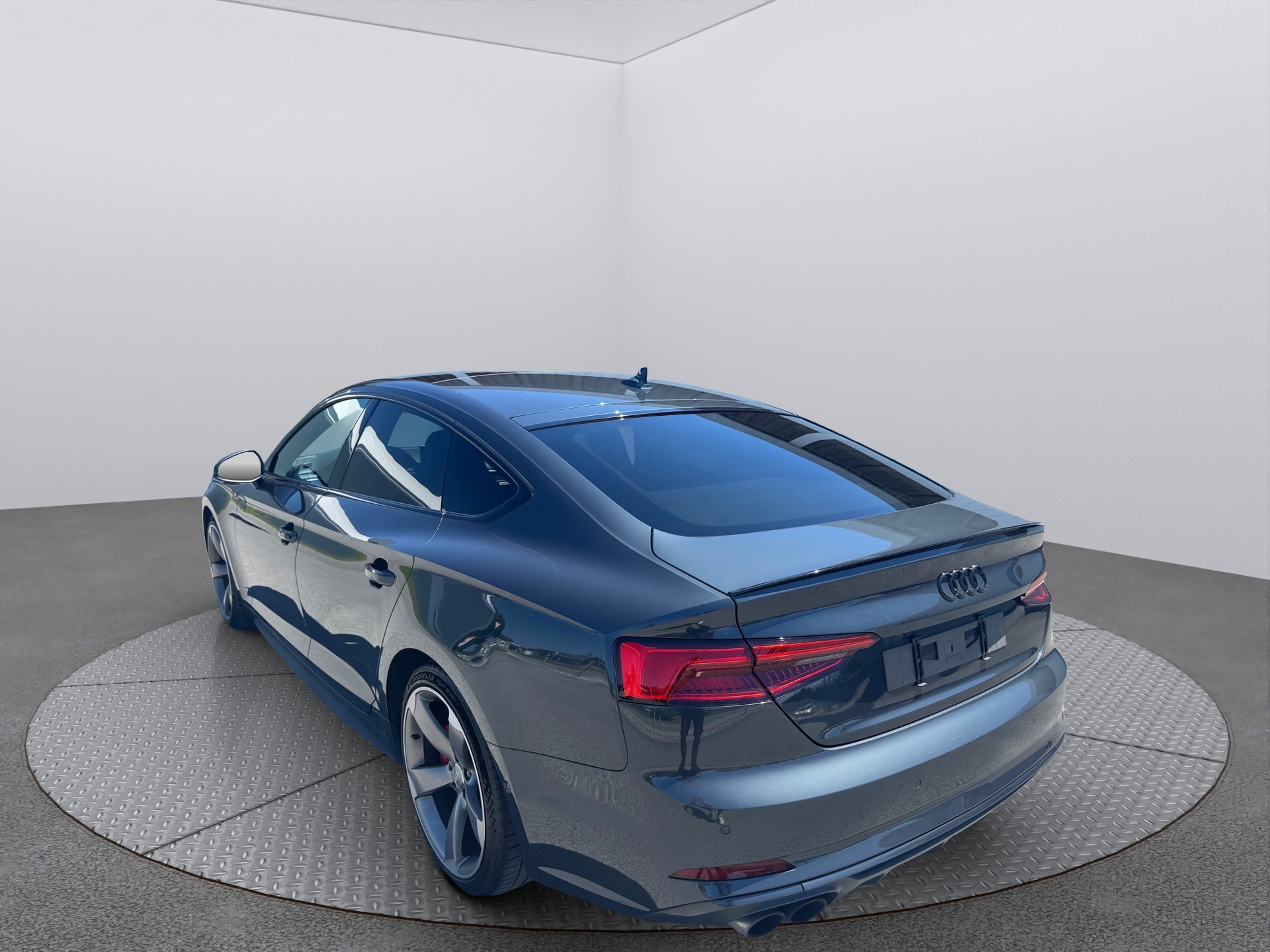 AUDI S5 Sportback 3.0 TFSI quattro tiptronic-image-3