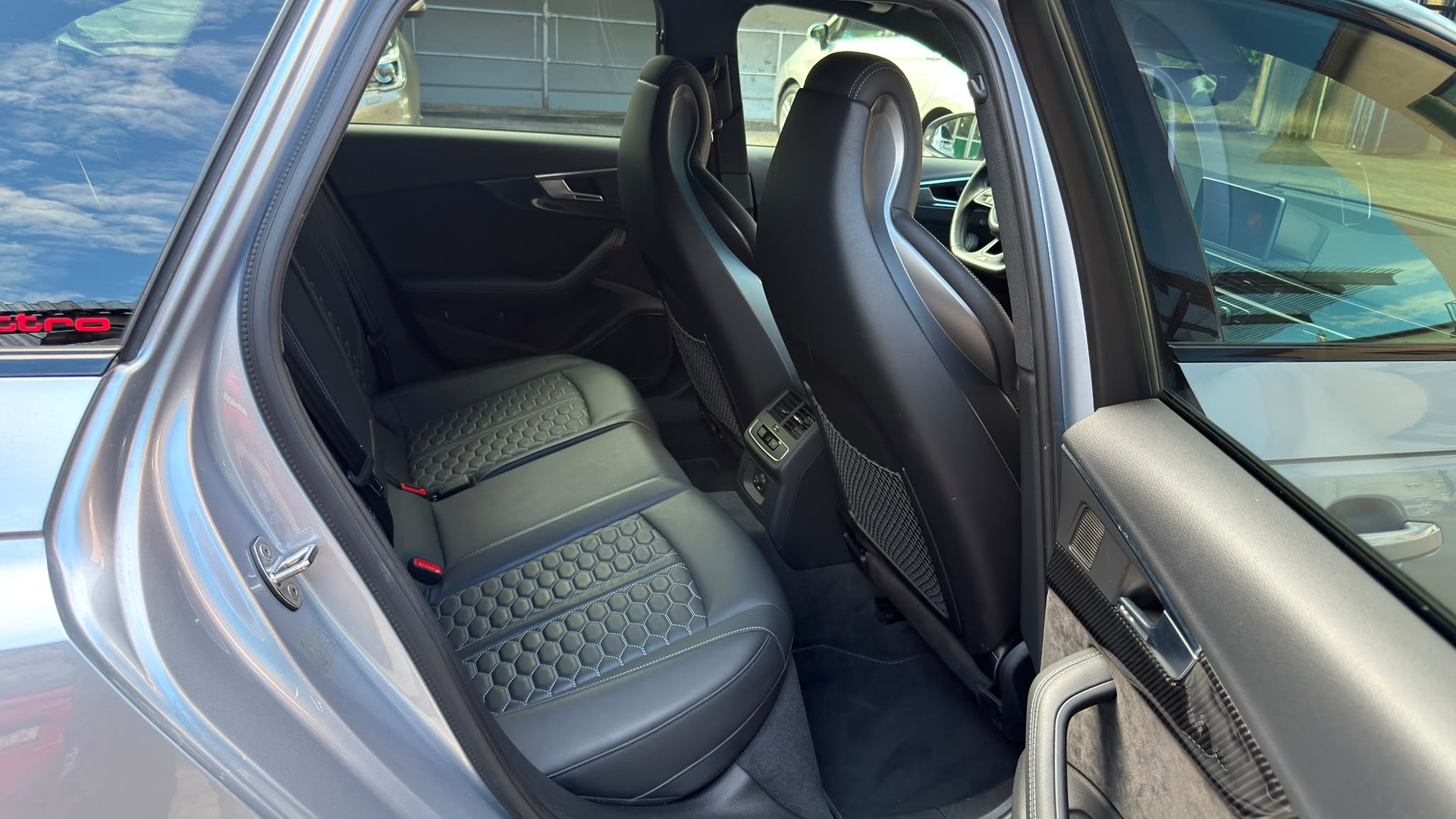 AUDI 2.9 V6 TFSI quattro T-Tronic-image-2