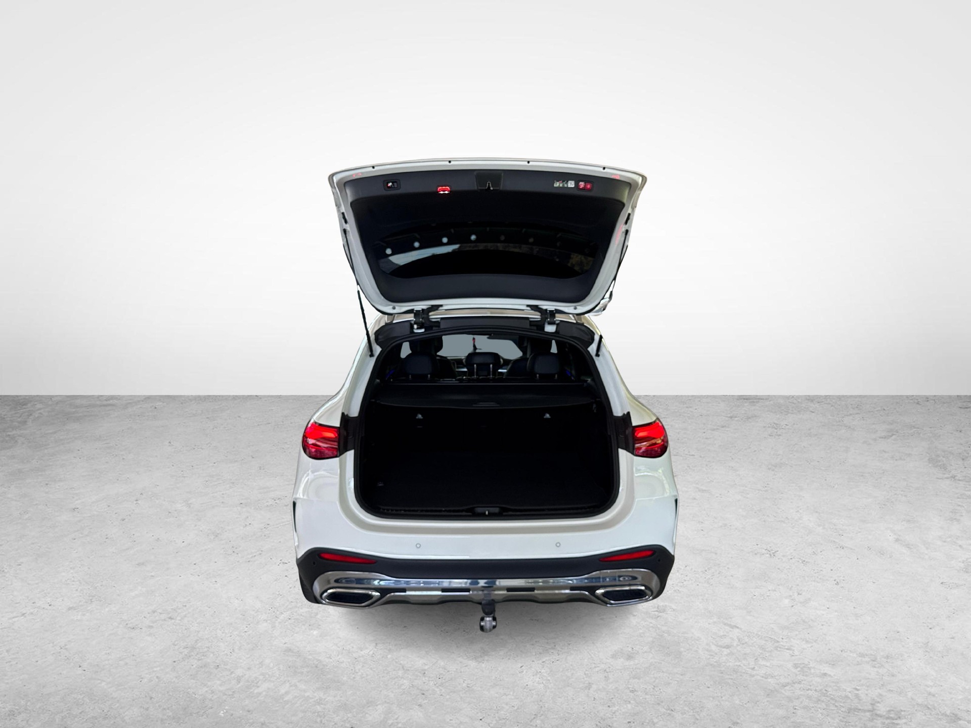 MERCEDES-BENZ GLC 450 d AMG Line 4matic + Gancio traino elettrico e Pneumatici invernali inclusi-image-10