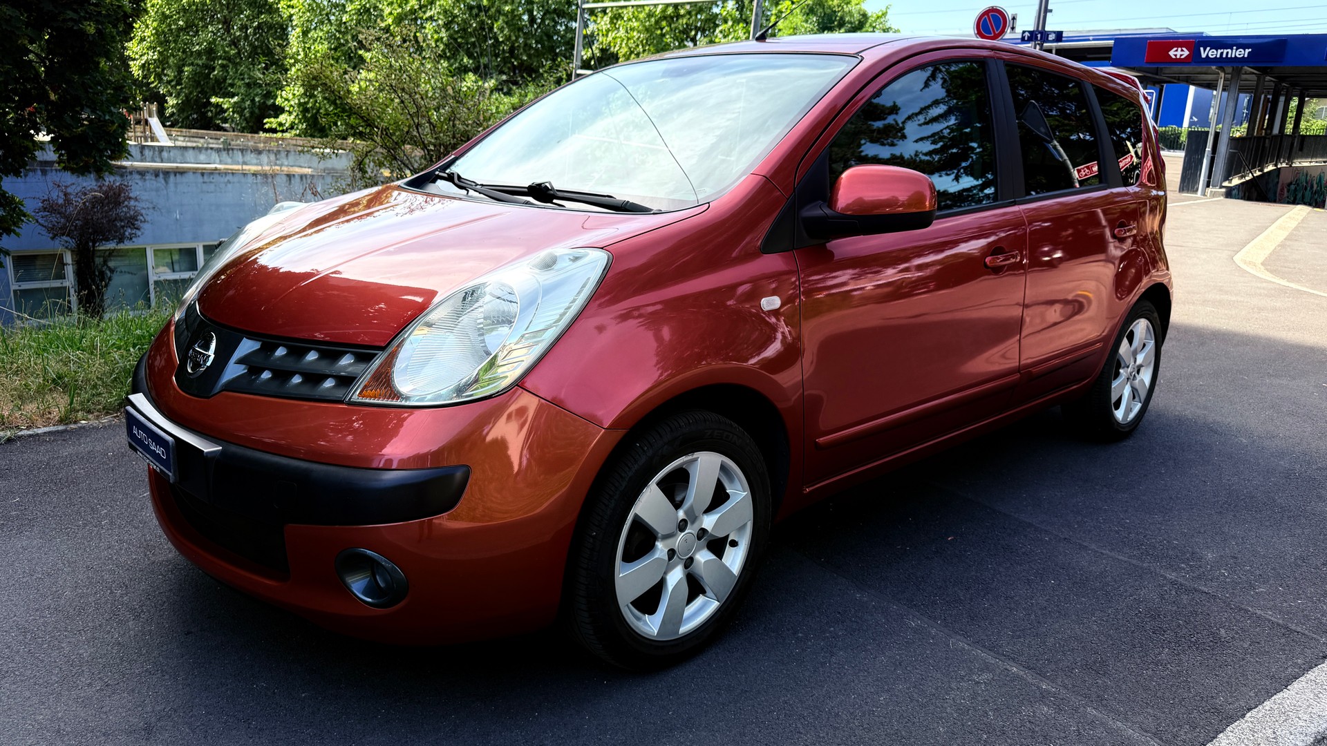 NISSAN Note 1.6 tekna-image-1