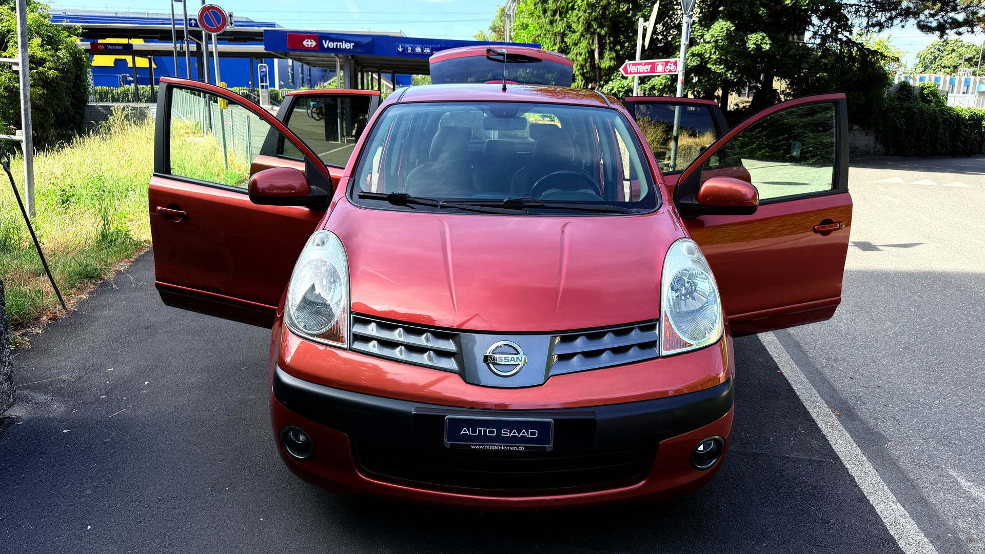 NISSAN Note 1.6 tekna-image-12