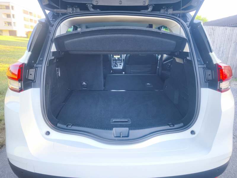 RENAULT Scénic 1.3 TCe 160 Intens EDC PF-image-12