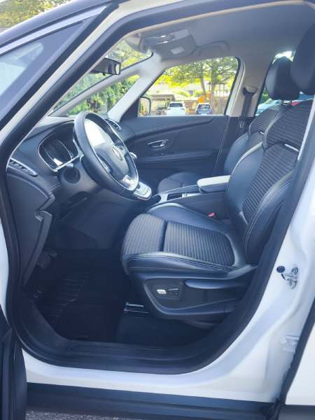 RENAULT Scénic 1.3 TCe 160 Intens EDC PF-image-4