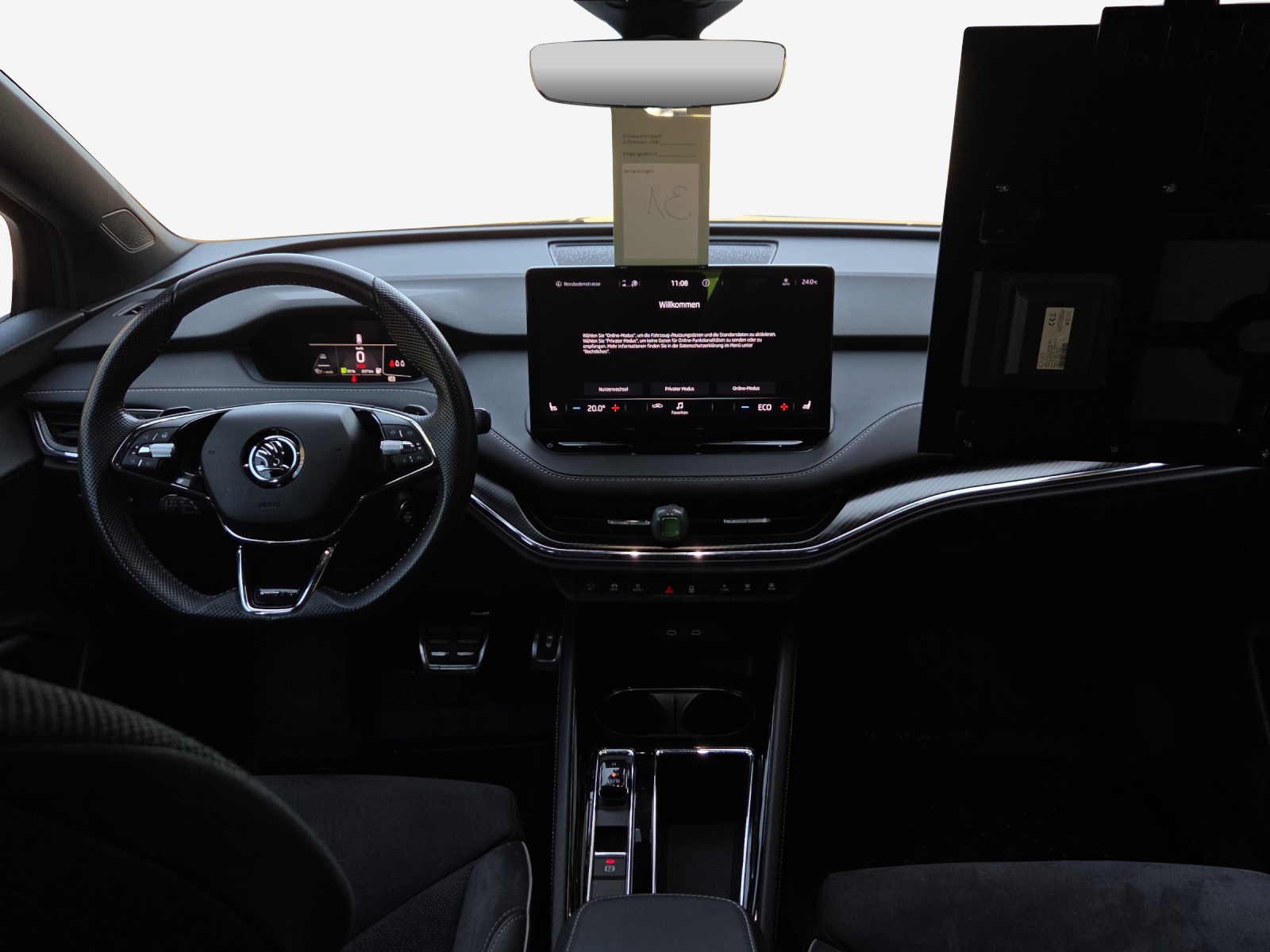 SKODA Enyaq iV 80x SportLine-image-10
