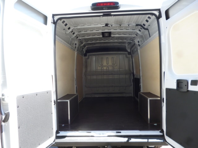 TOYOTA Proace MAX EV 110kWh DK Panel Van Active 3,95t L3H2-image-2