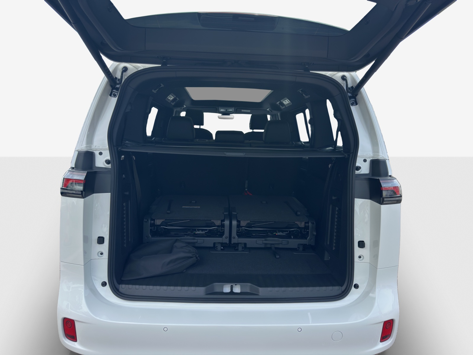 VW ID.Buzz LWB GTX 4 Motion-image-12
