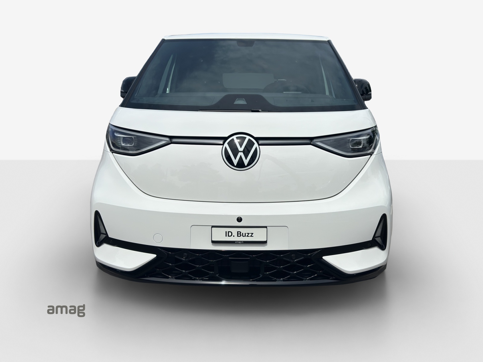 VW ID.Buzz LWB GTX 4 Motion-image-6