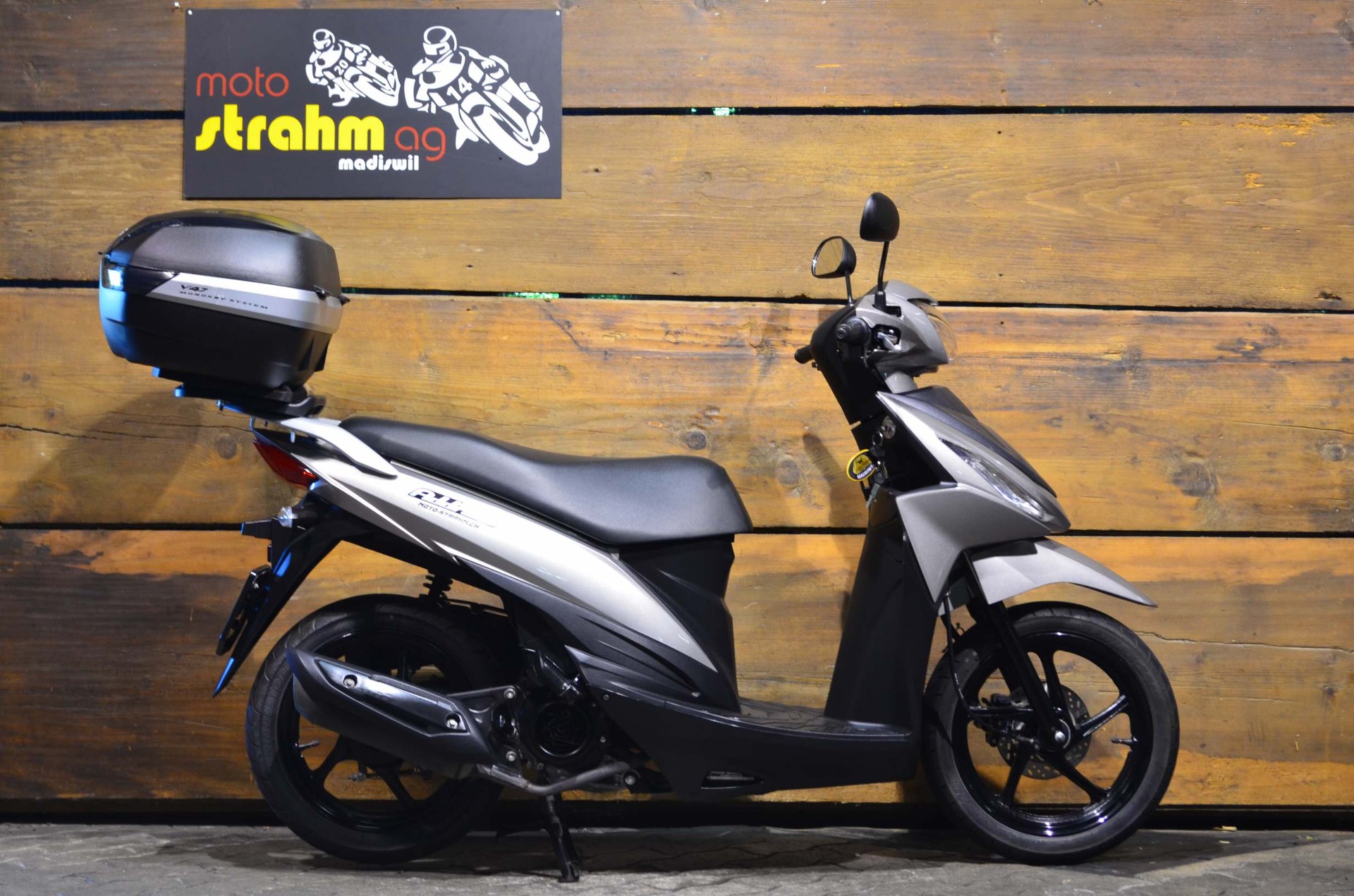 SUZUKI UK / FL ADDRESS UK 110 Address L5-L9-showroom-element-1