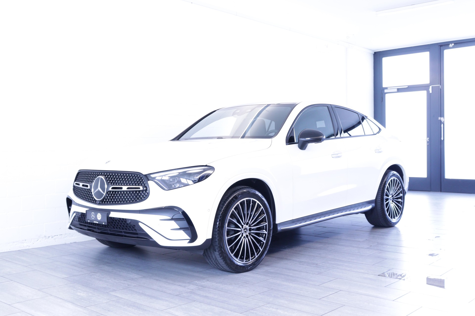 MERCEDES-BENZ GLC 300 AMG Line 4matic Coupé-image-0