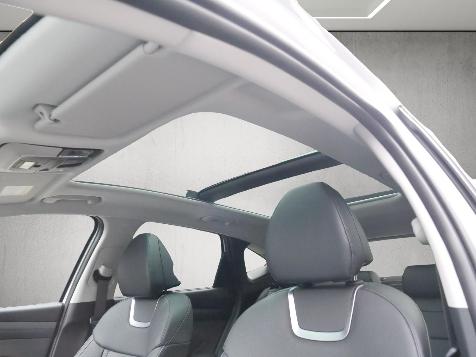 HYUNDAI Tucson 1.6 T-GDi HEV Vertex Swiss Edition 4WD-image-17