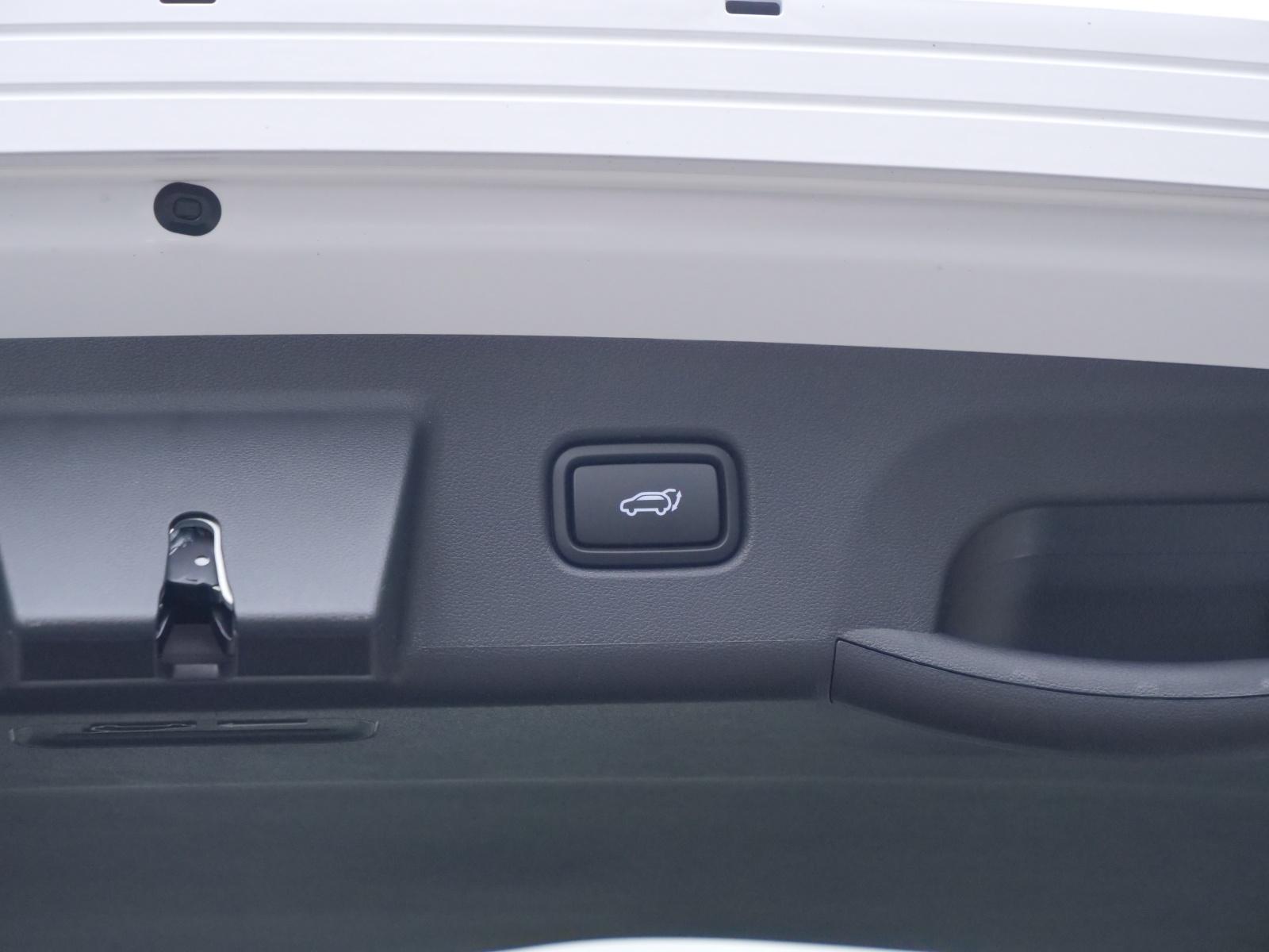 HYUNDAI Tucson 1.6 T-GDi HEV Vertex Swiss Edition 4WD-image-18