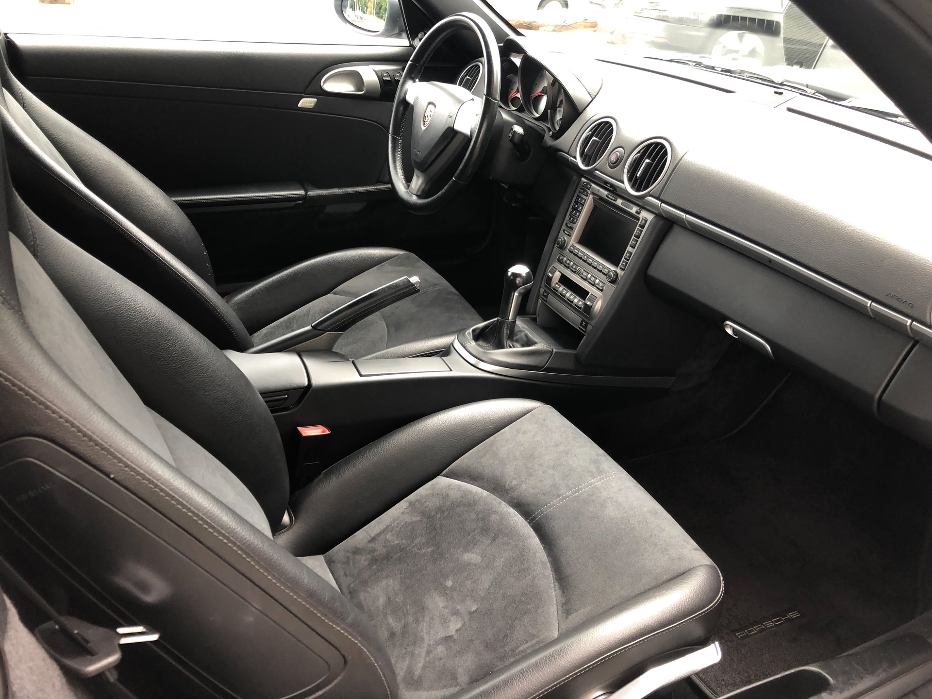 PORSCHE 3.4 295 S-image-5