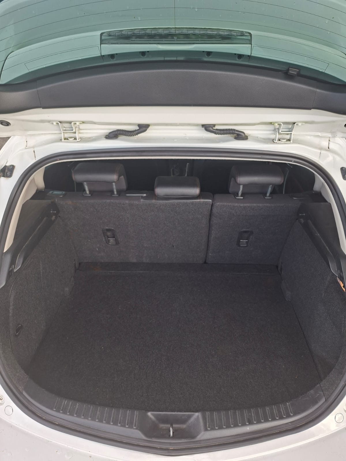 MAZDA 3 2.3 16V DISI Turbo MPS-image-5
