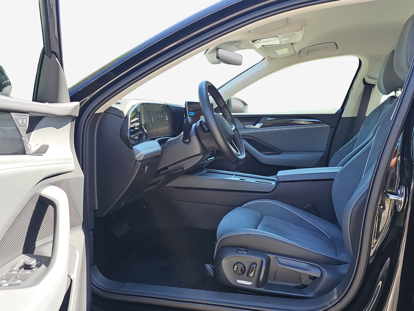 VW Passat Variant 2.0 TDI evo Business DSG-image-8