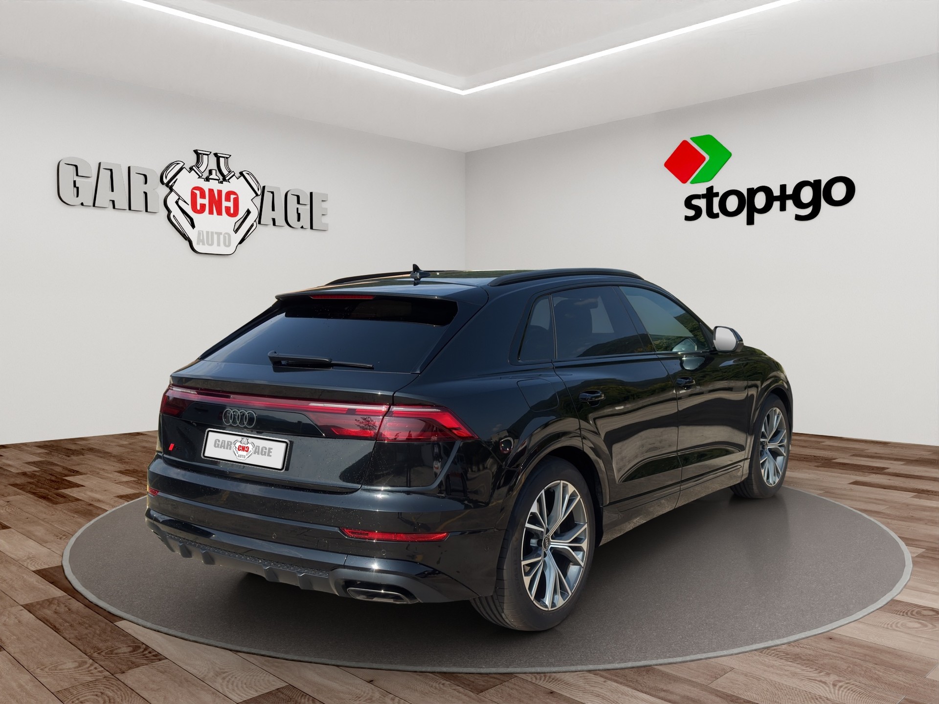 AUDI Q8 55 TFSI e quattro PHEV tiptronic-image-5