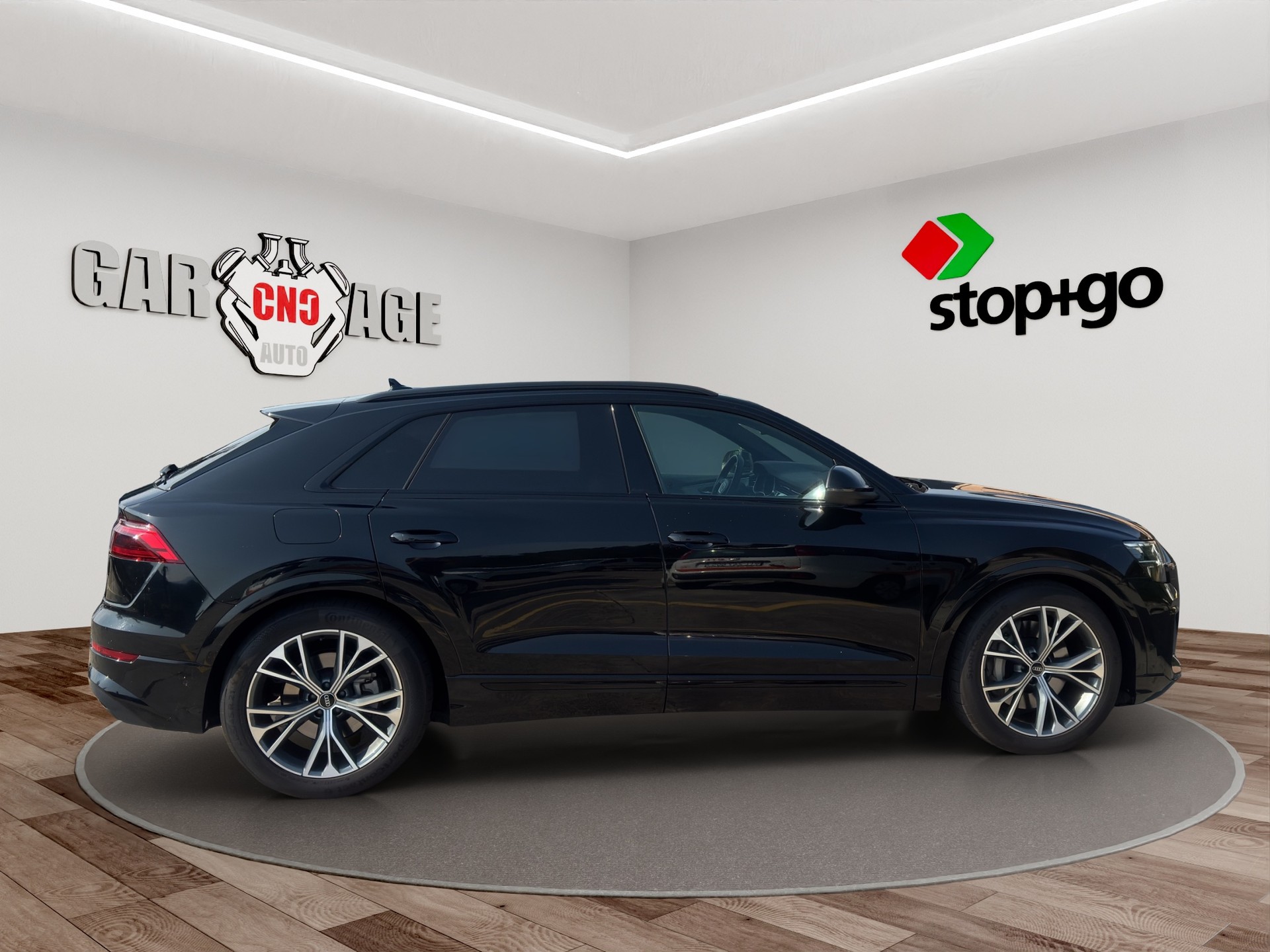 AUDI Q8 55 TFSI e quattro PHEV tiptronic-image-6