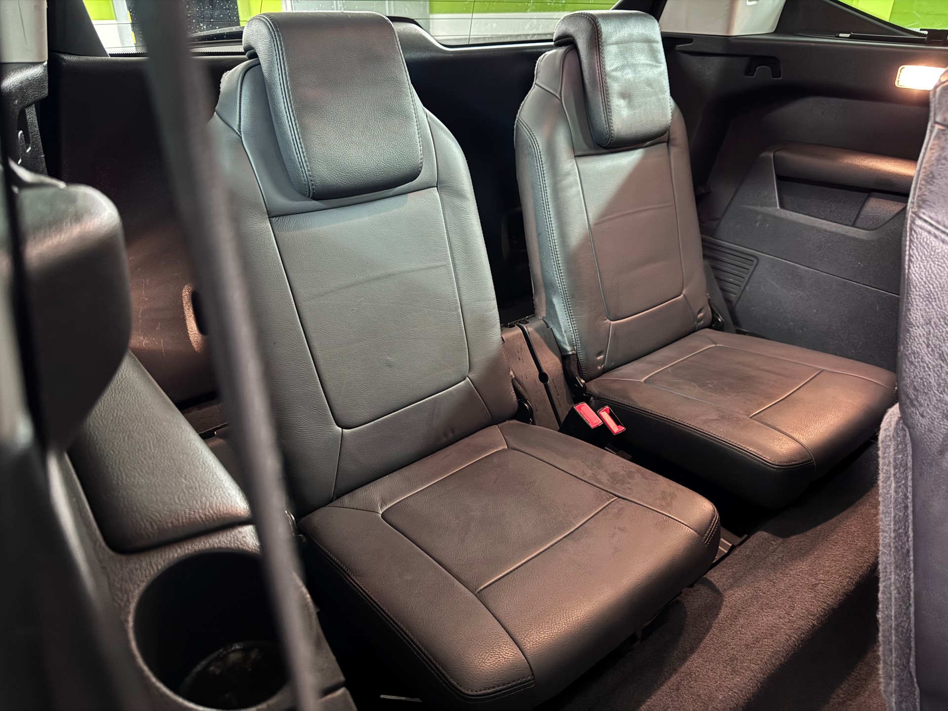 PEUGEOT 5008 1.6 16V T Sport Pack Automatic-image-9