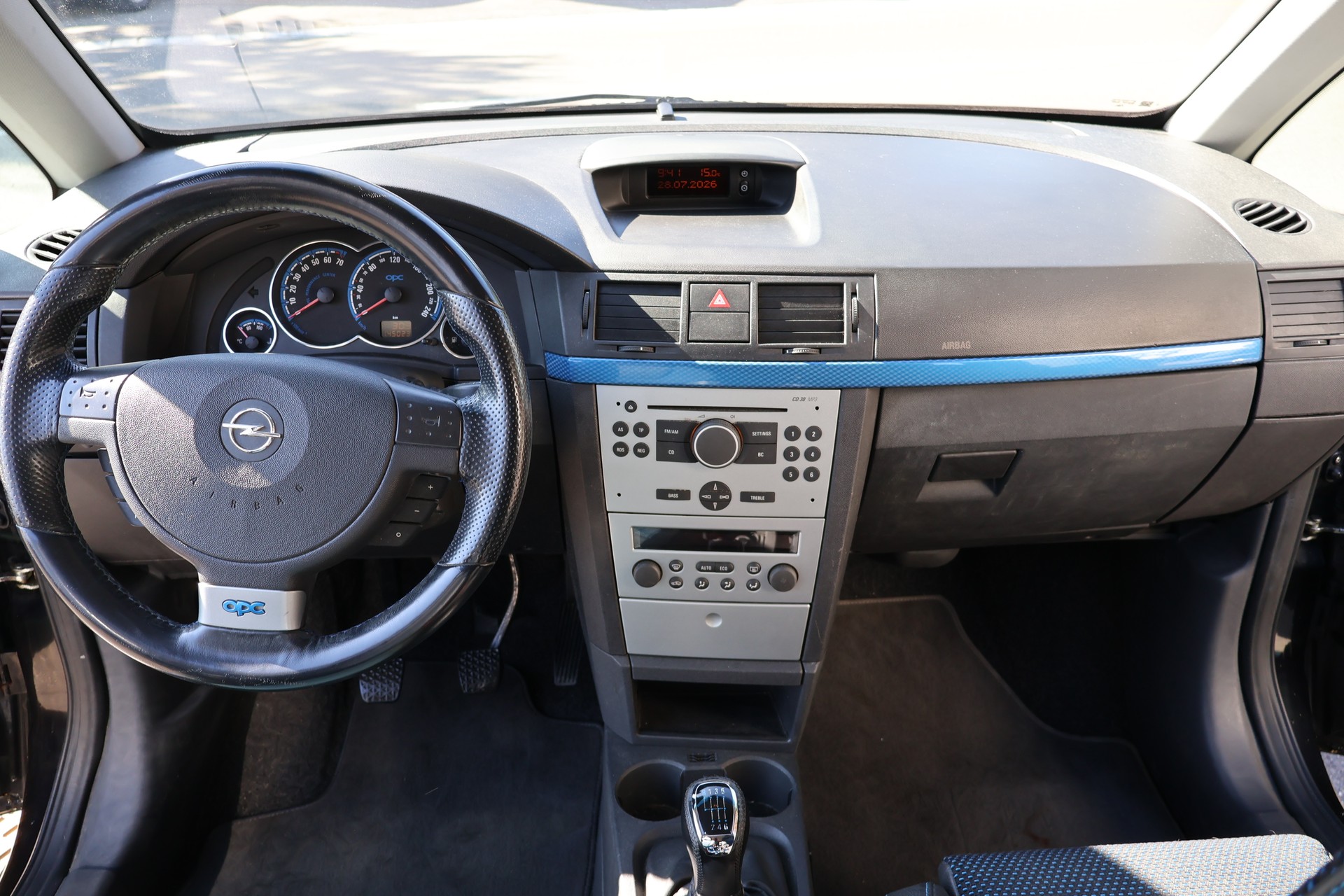 OPEL Meriva 1.6i 16V Turbo OPC-image-10