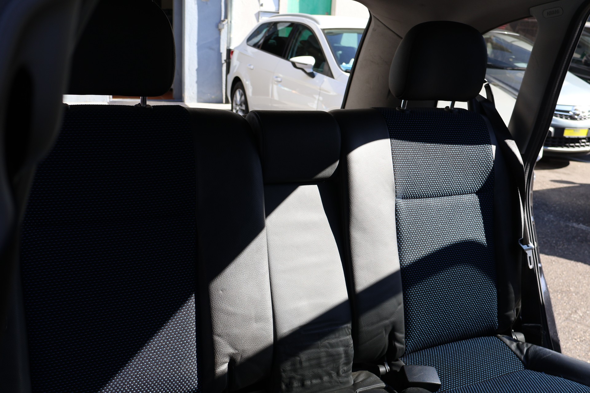 OPEL Meriva 1.6i 16V Turbo OPC-image-14