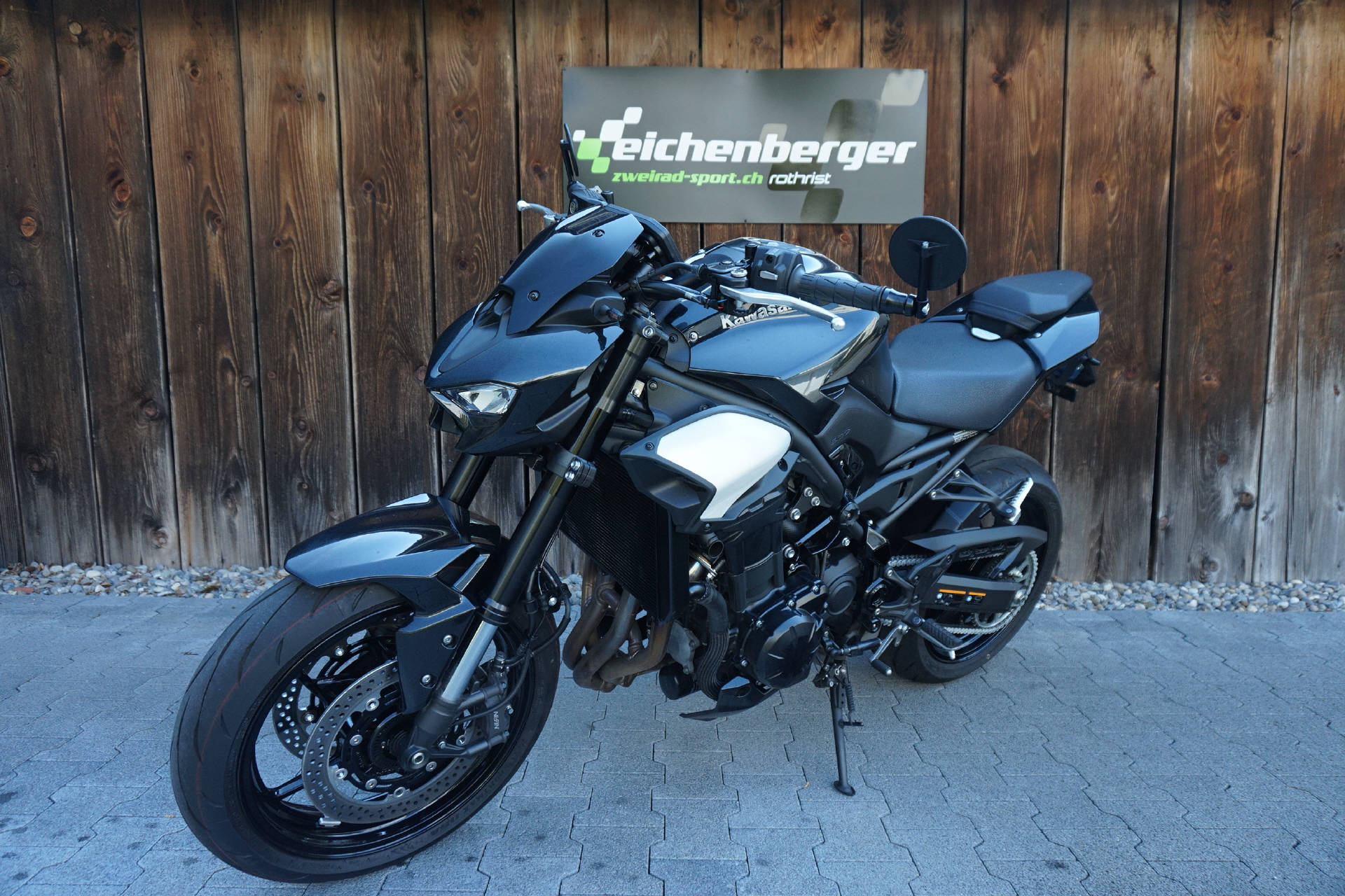 KAWASAKI Z 900 ABS (A2) (35kW) Heckumbau-showroom-element-1