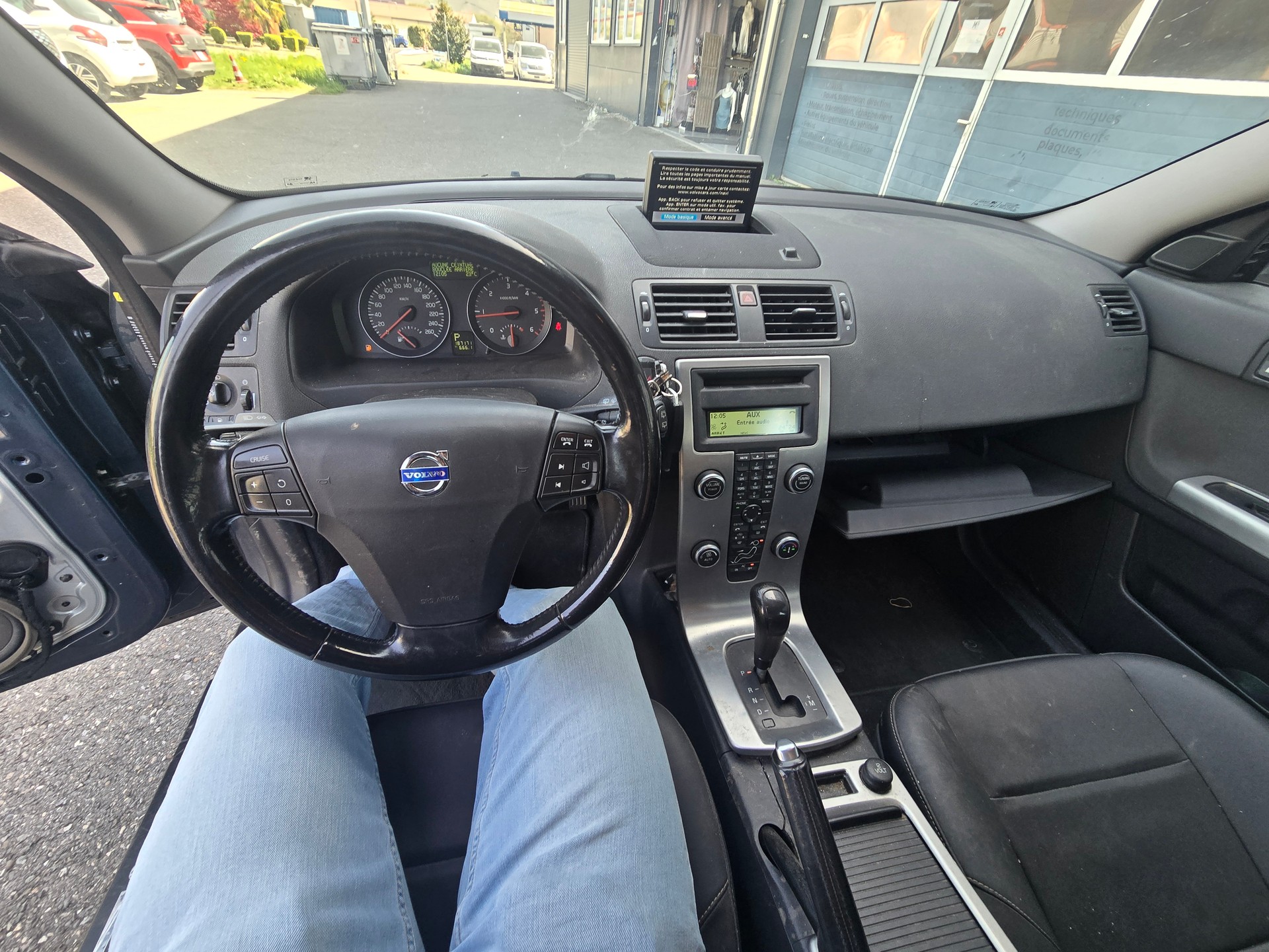 VOLVO V50 2.0D Summum Powershift-image-8