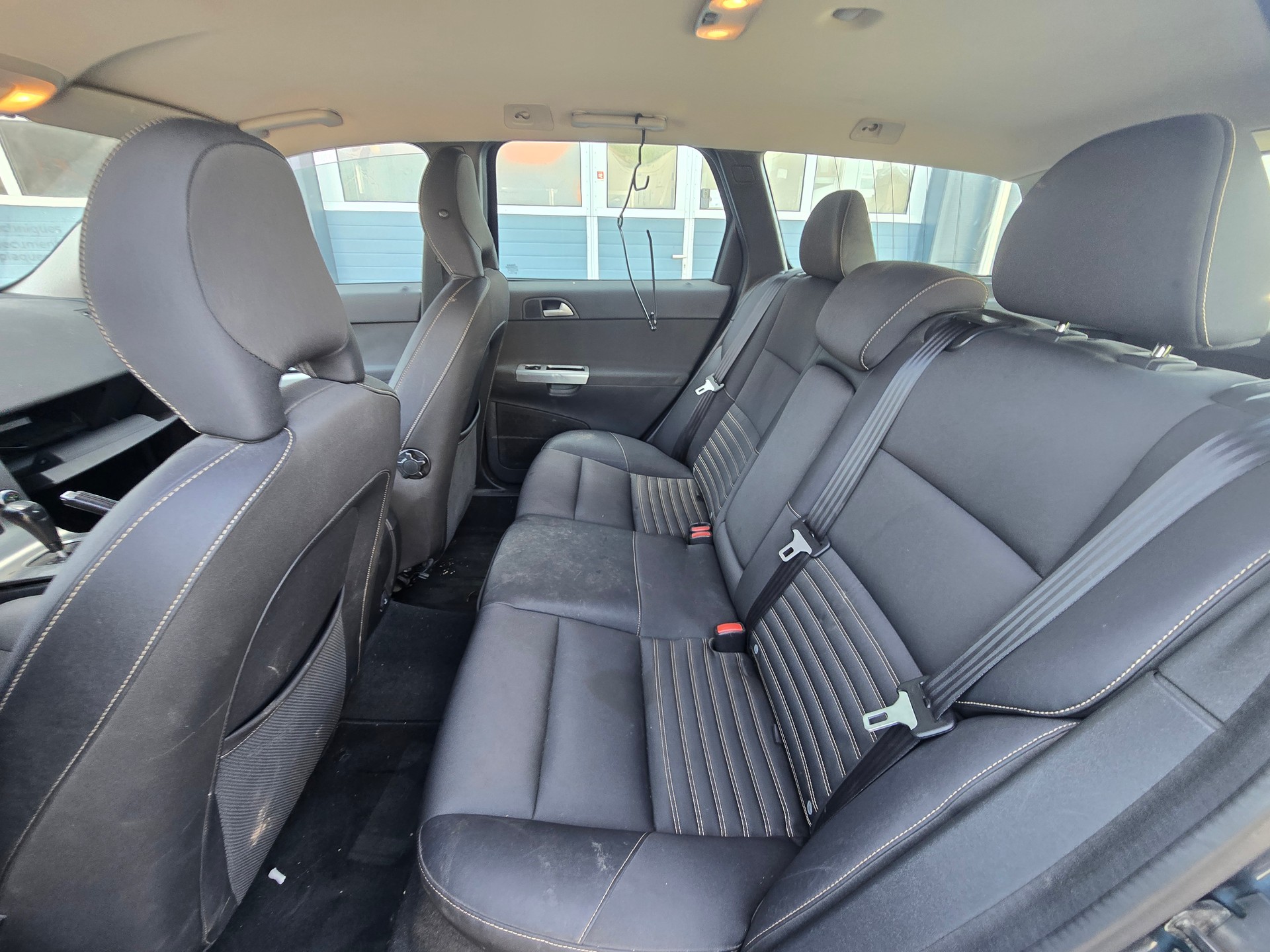 VOLVO V50 2.0D Summum Powershift-image-6