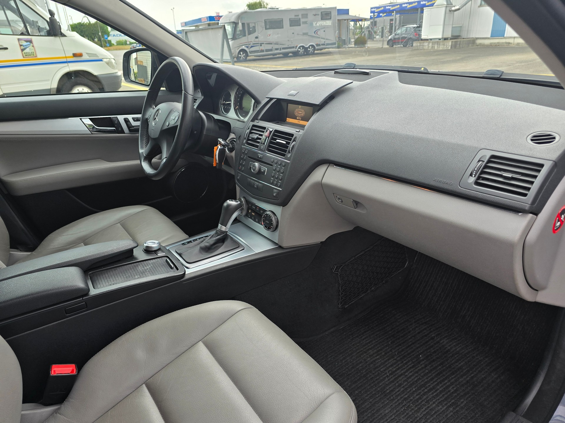 MERCEDES-BENZ CDI-image-18